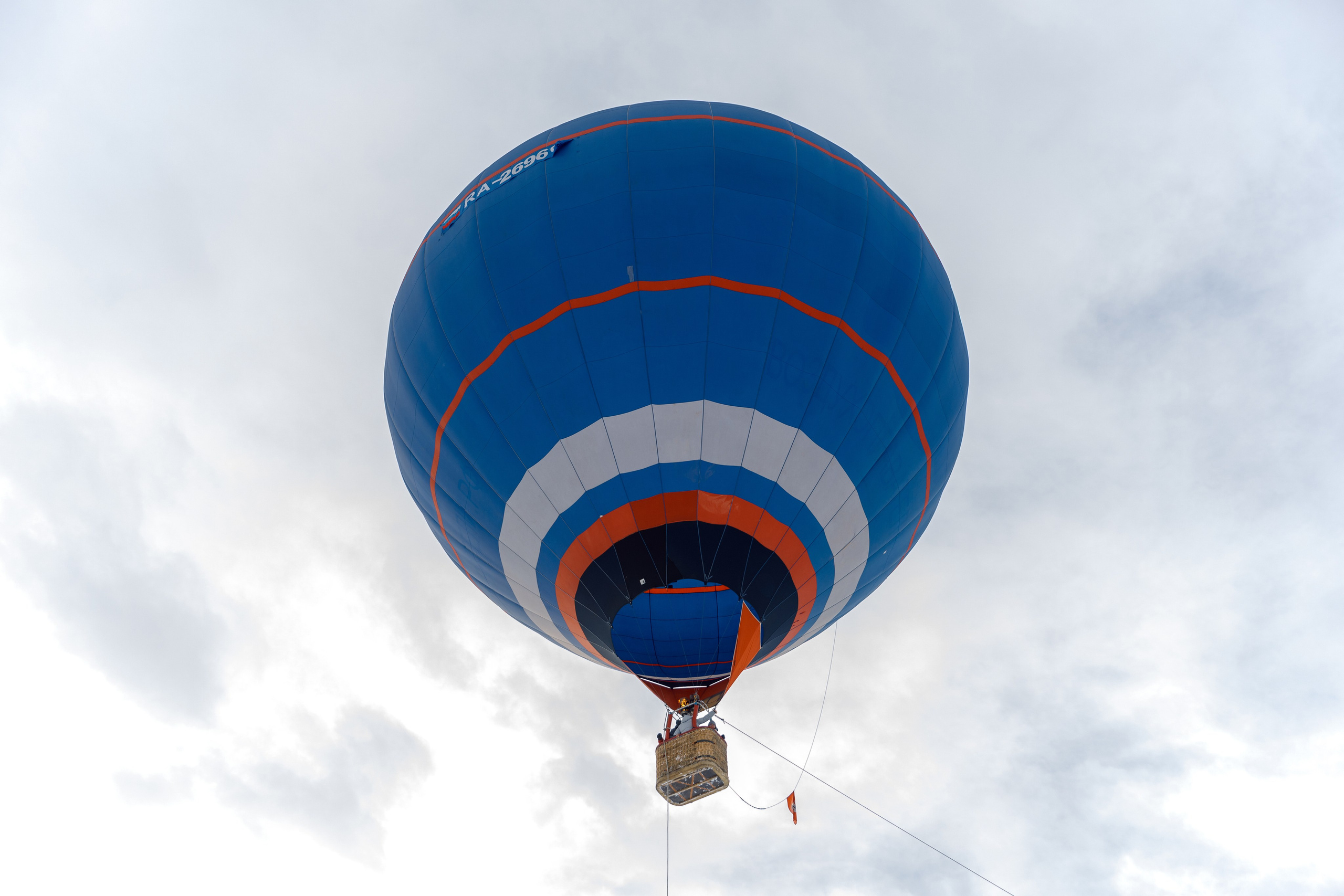ЯБЛОКИ НА СНЕГУ. Свадебный фотограф Иркутск, репортажный фотограф Иркутск