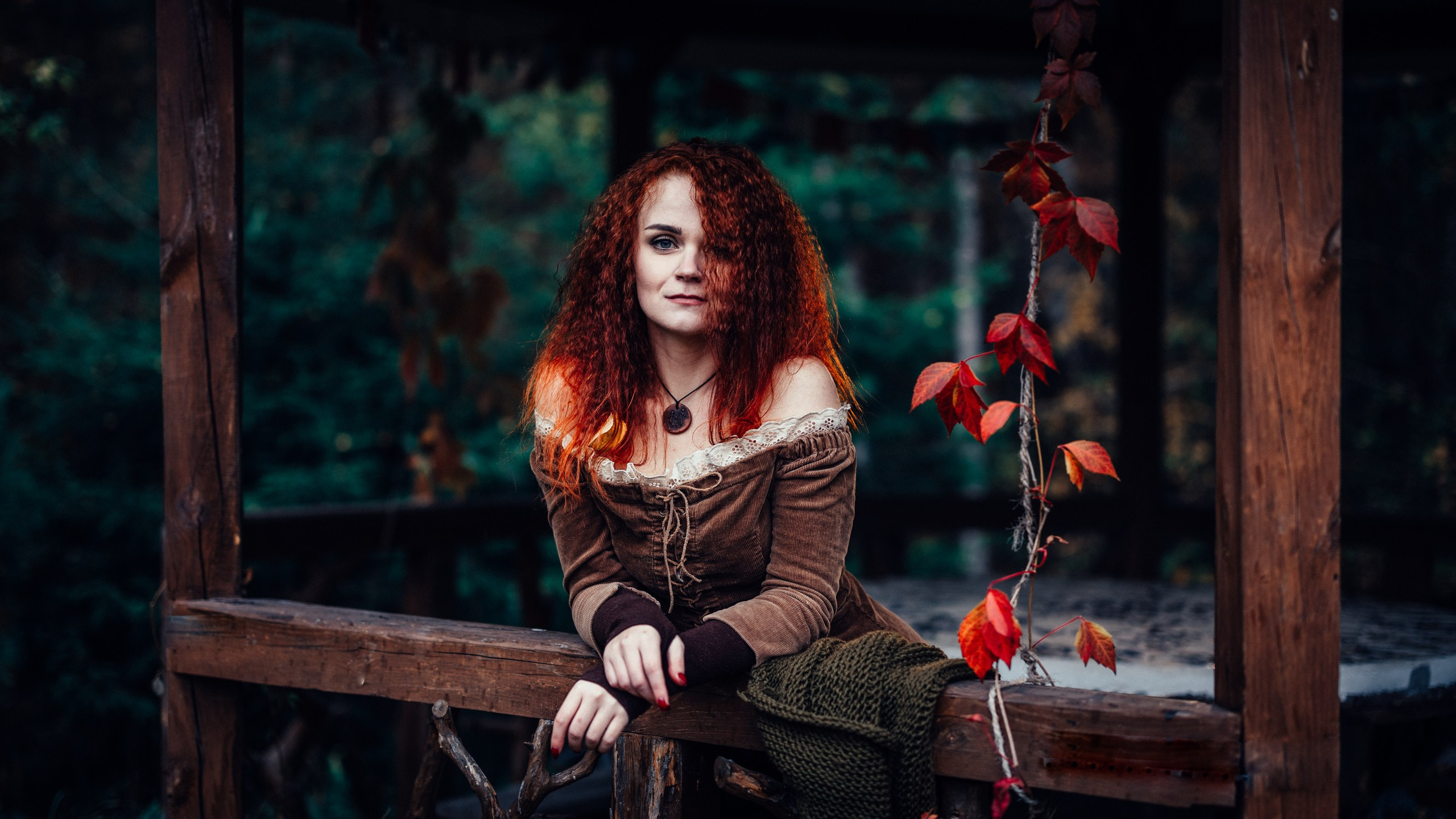 Зал «Сад» фотостудии «Зачарованный Сад» в Екатеринбурге — природная локация для фотосессий. Фотостудия «Зачарованный Сад» в 20 минутах от центра Екатеринбурга