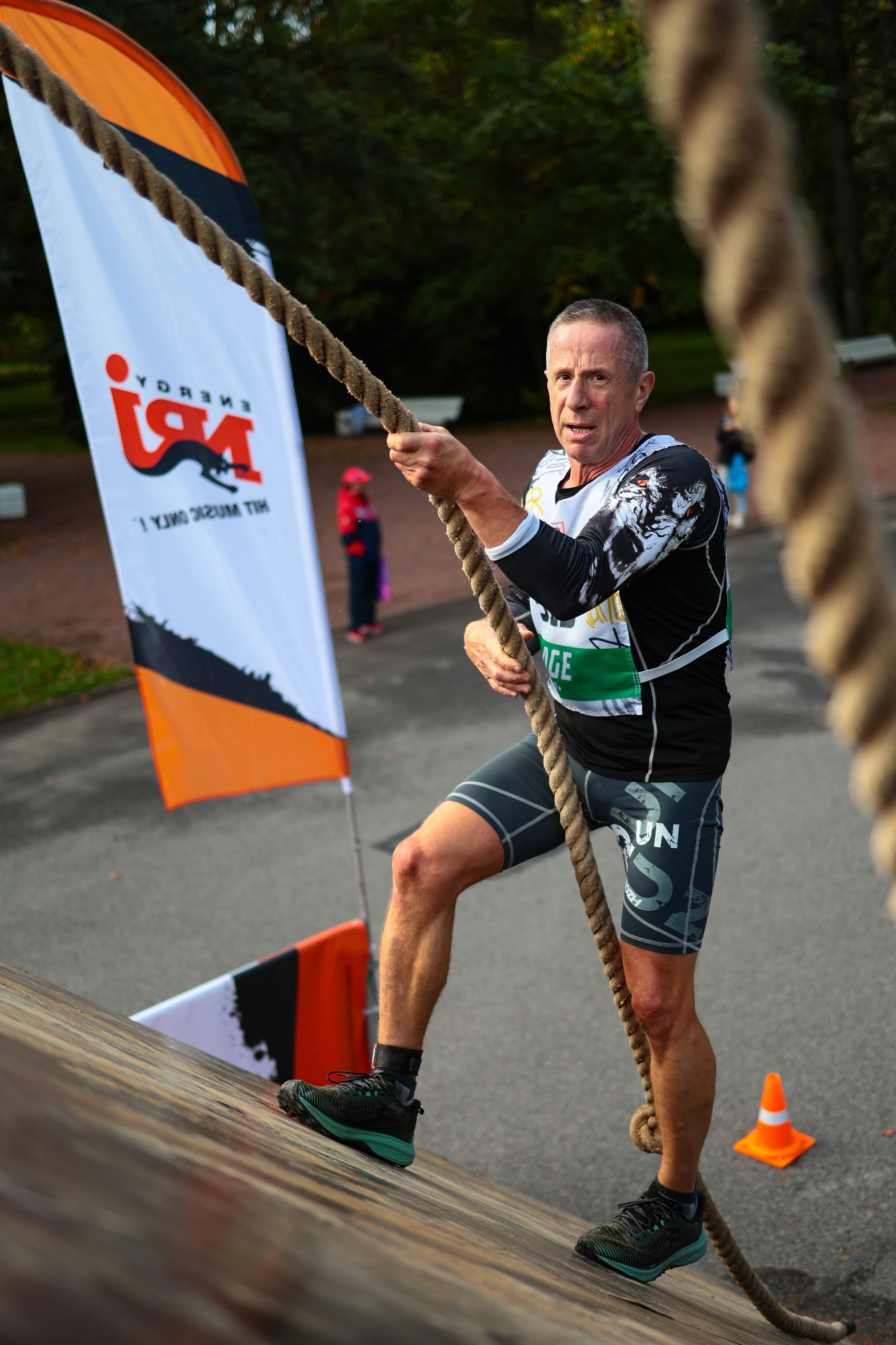 Гонка героев Урбан 2025. Спортивный фотограф в Санкт-Петербурге Илья Vacool