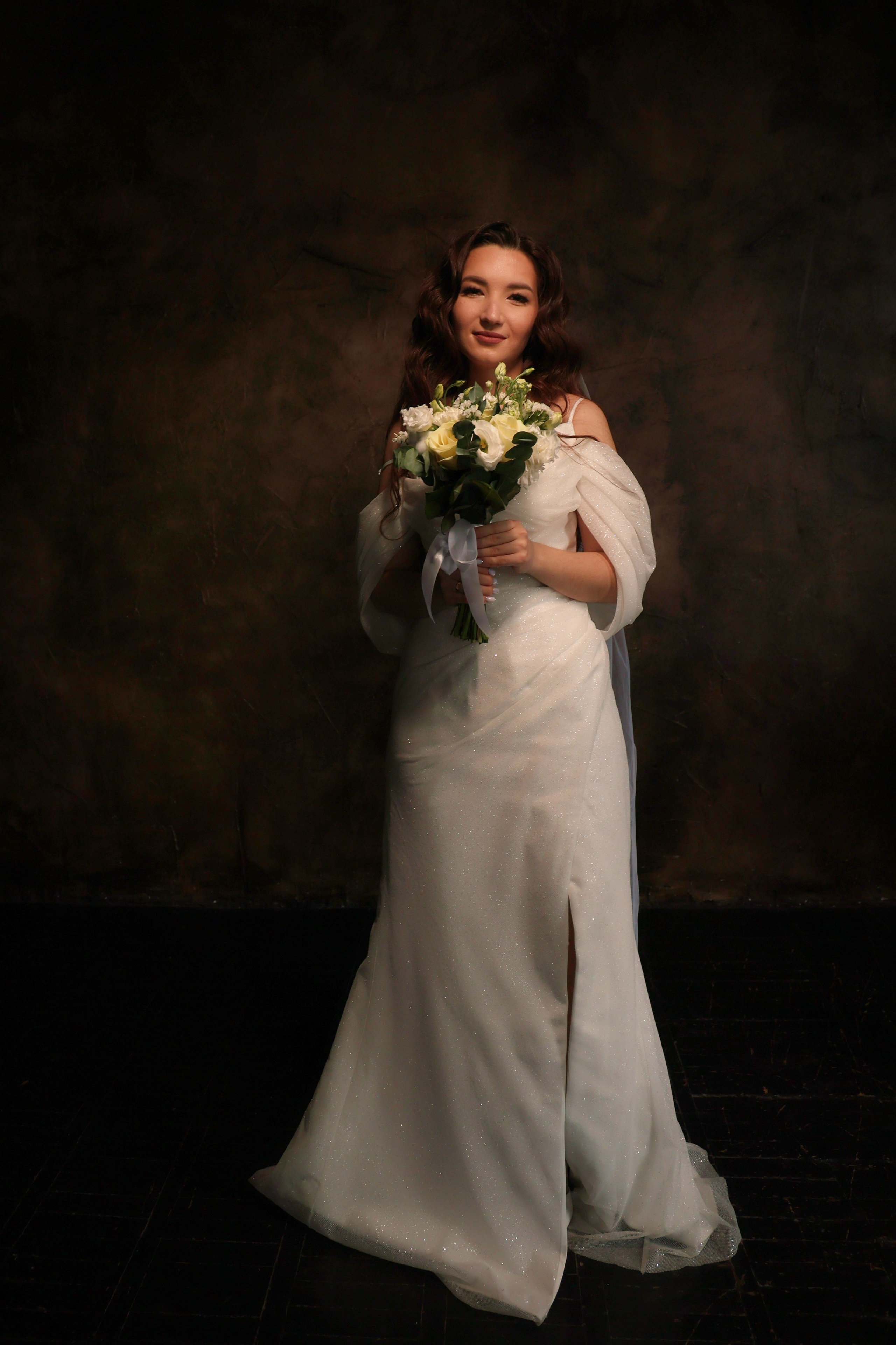 Свадебная фотосессия в студии «ЧеБэ» Самара. Свадебный видеограф и свадебный фотограф в Самаре Олег Слеб