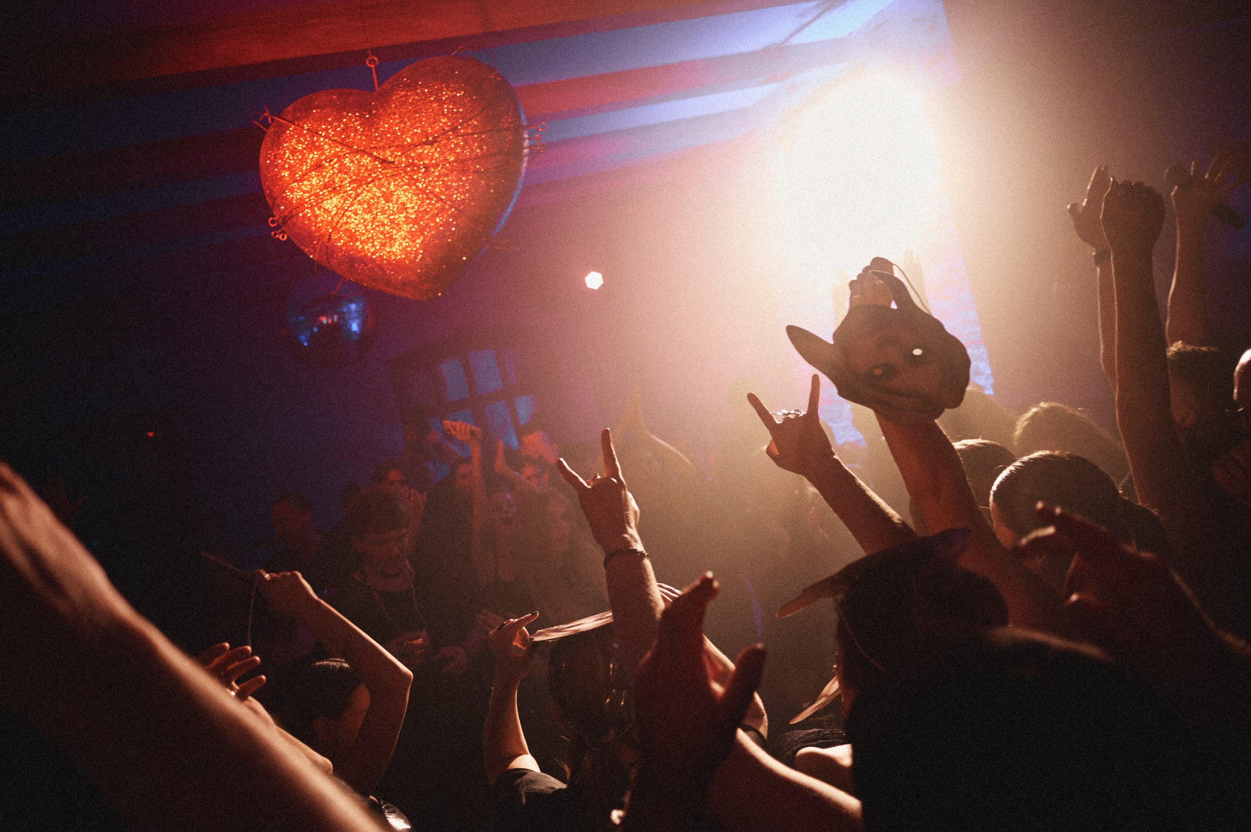 Shameless. Sasha&Karina Photographers