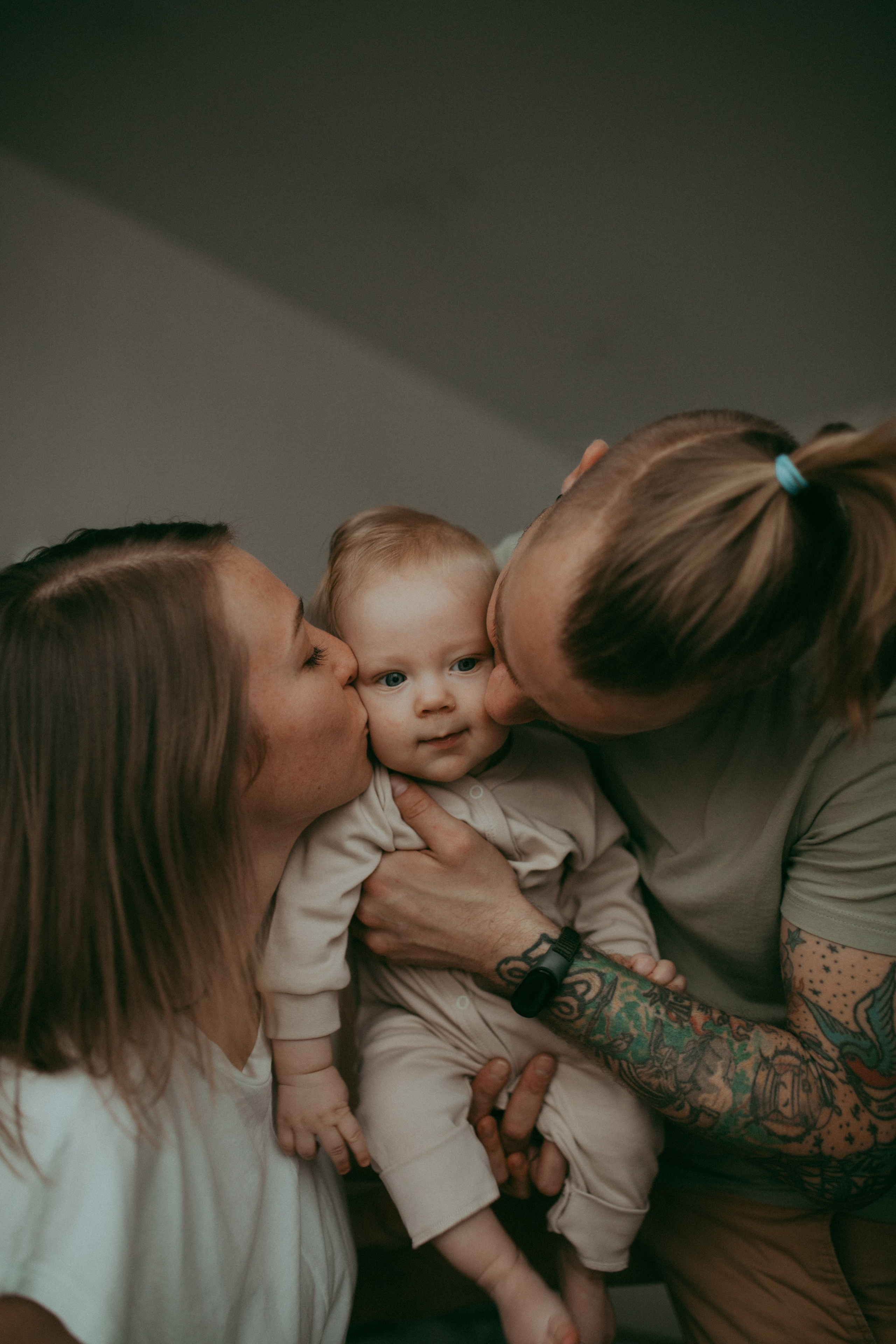 Феде 6 мес. или операция по захвату торта. Семейный фотограф Санкт-Петербург Елена Корытцева