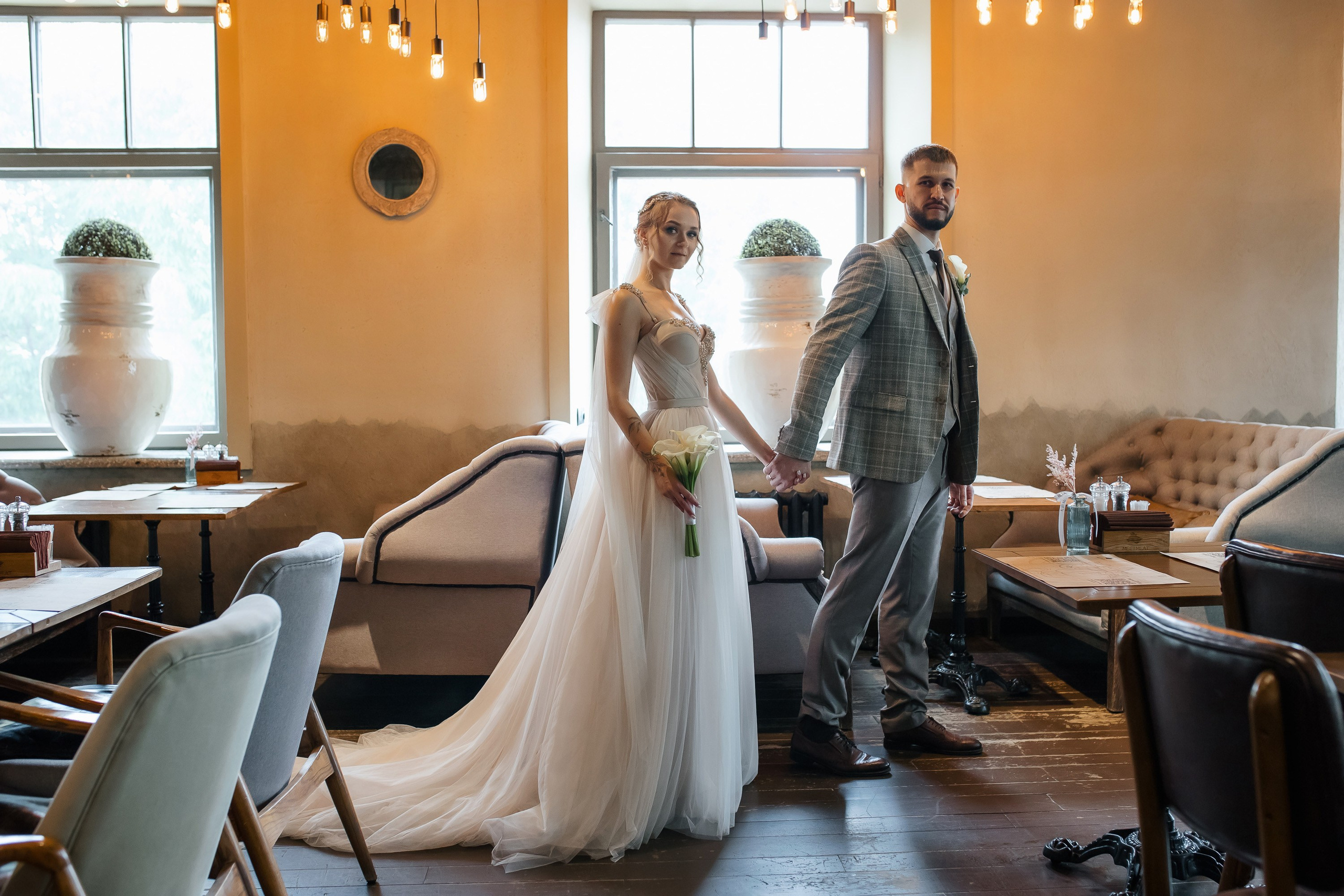 Степан и Ульяна. Утро. Загс. Прогулка. Дождь и солнце. Свадебный фотограф в Хабаровске