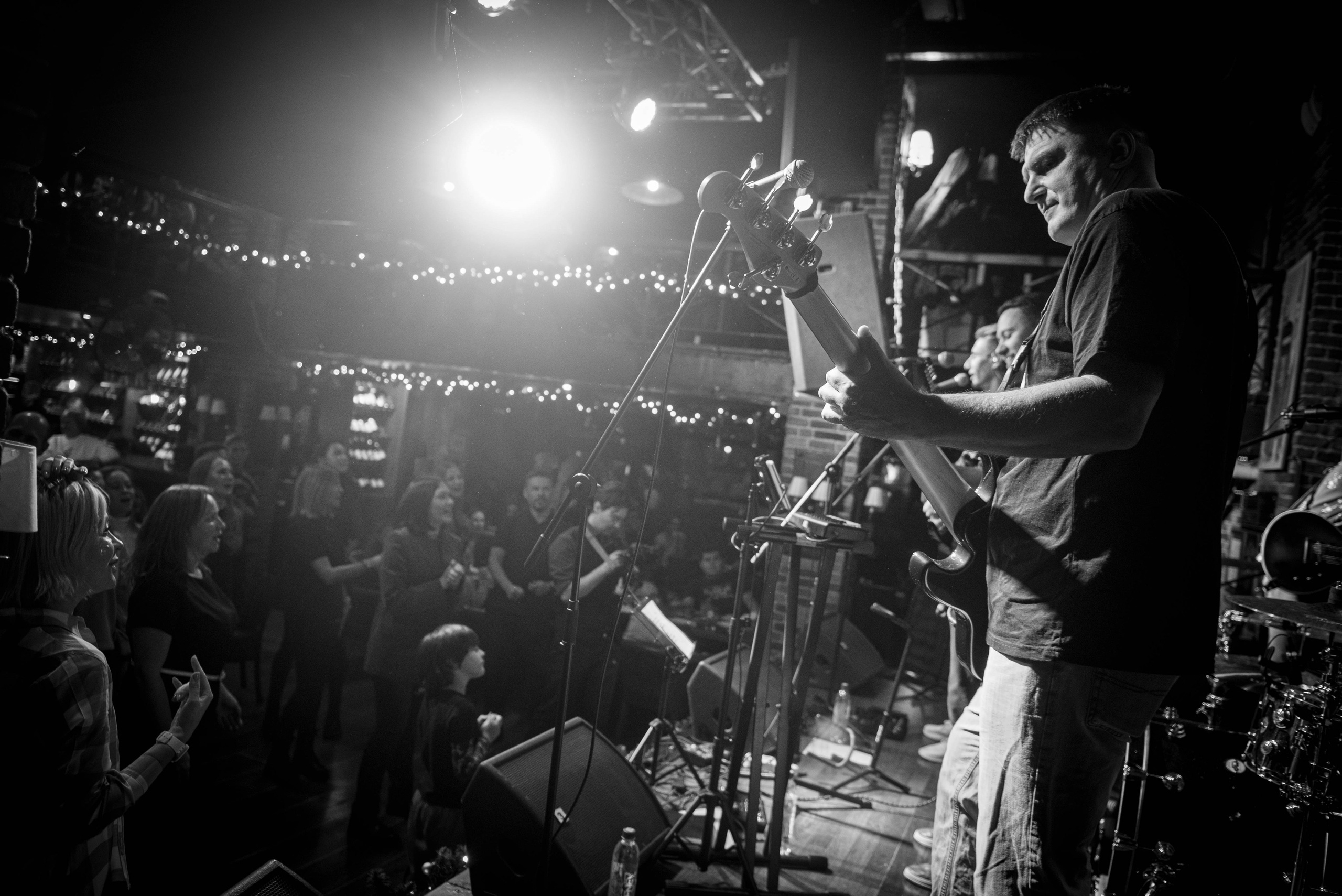 LifePub 16.12.2024. Московская кавер-группа BankBand