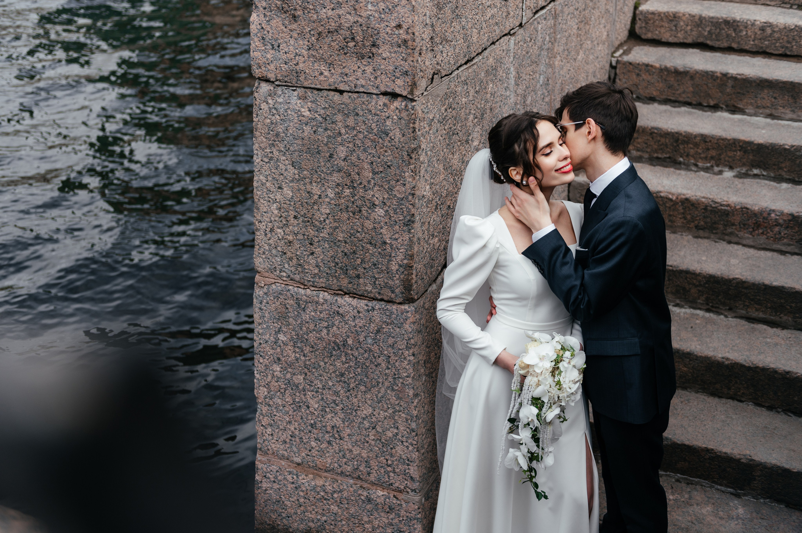 Свадебная фотосессия Артема и Саши в Санкт-Петербурге. Свадебный и индивидуальный фотограф Никита Роут | Москва