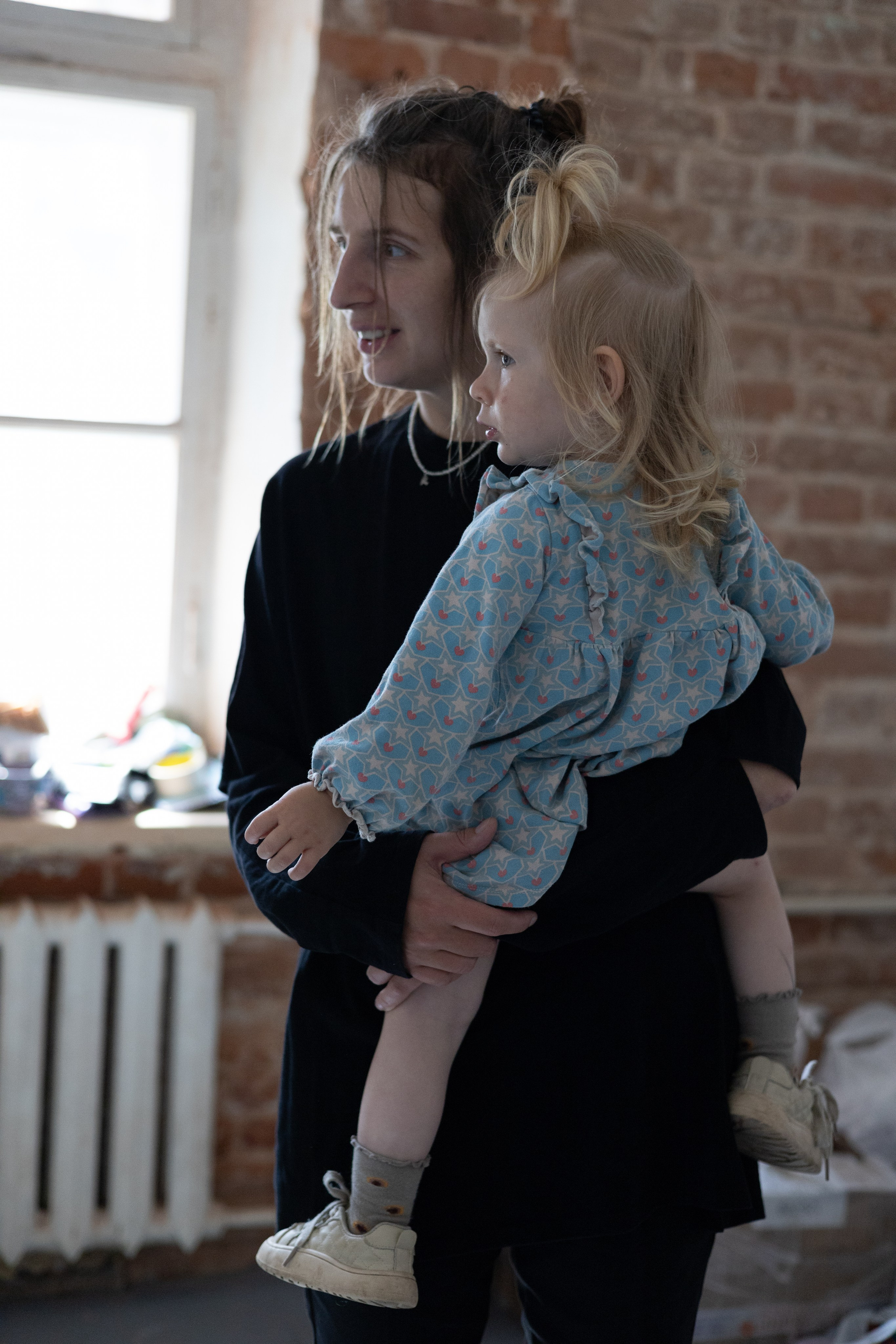 Вера и дети в мастерской. Портрет художника. Марина Лавинская Фотограф из Москвы