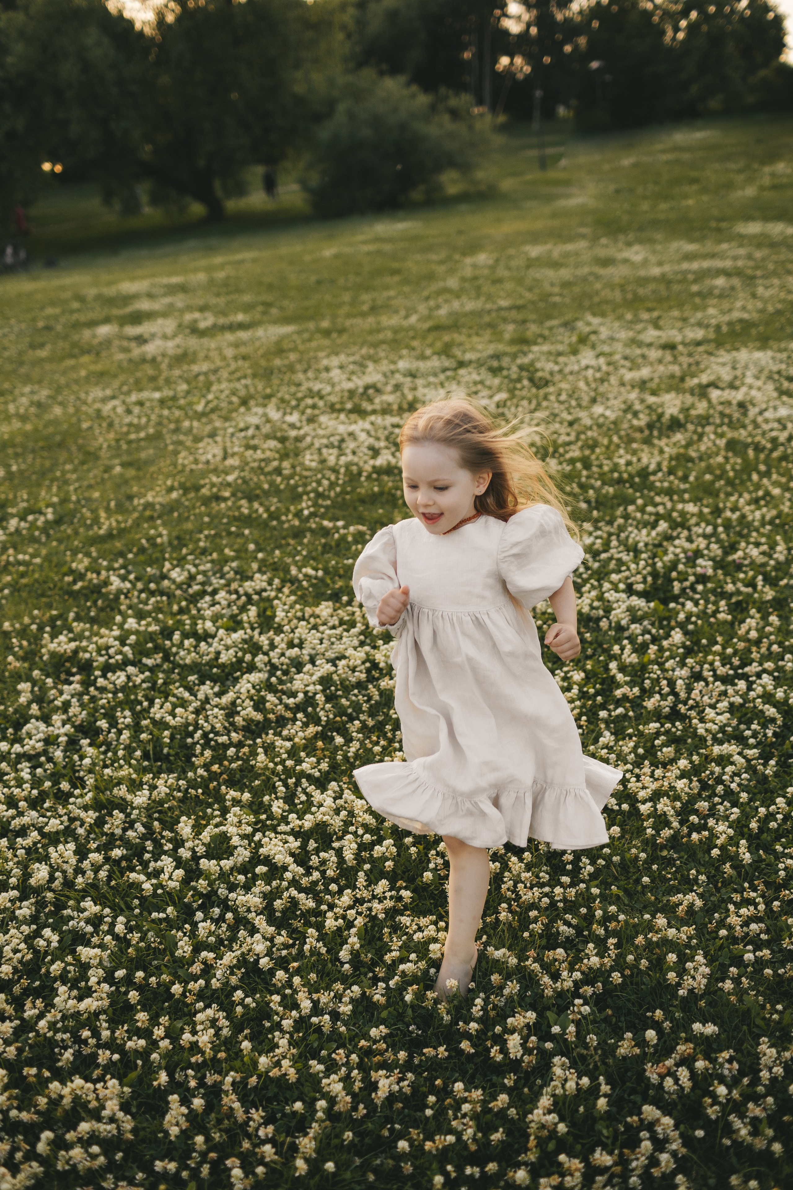 Света и Стефа в Коломенском. Семейный и детский фотограф и видеограф в Москве, Дрокина Наталья