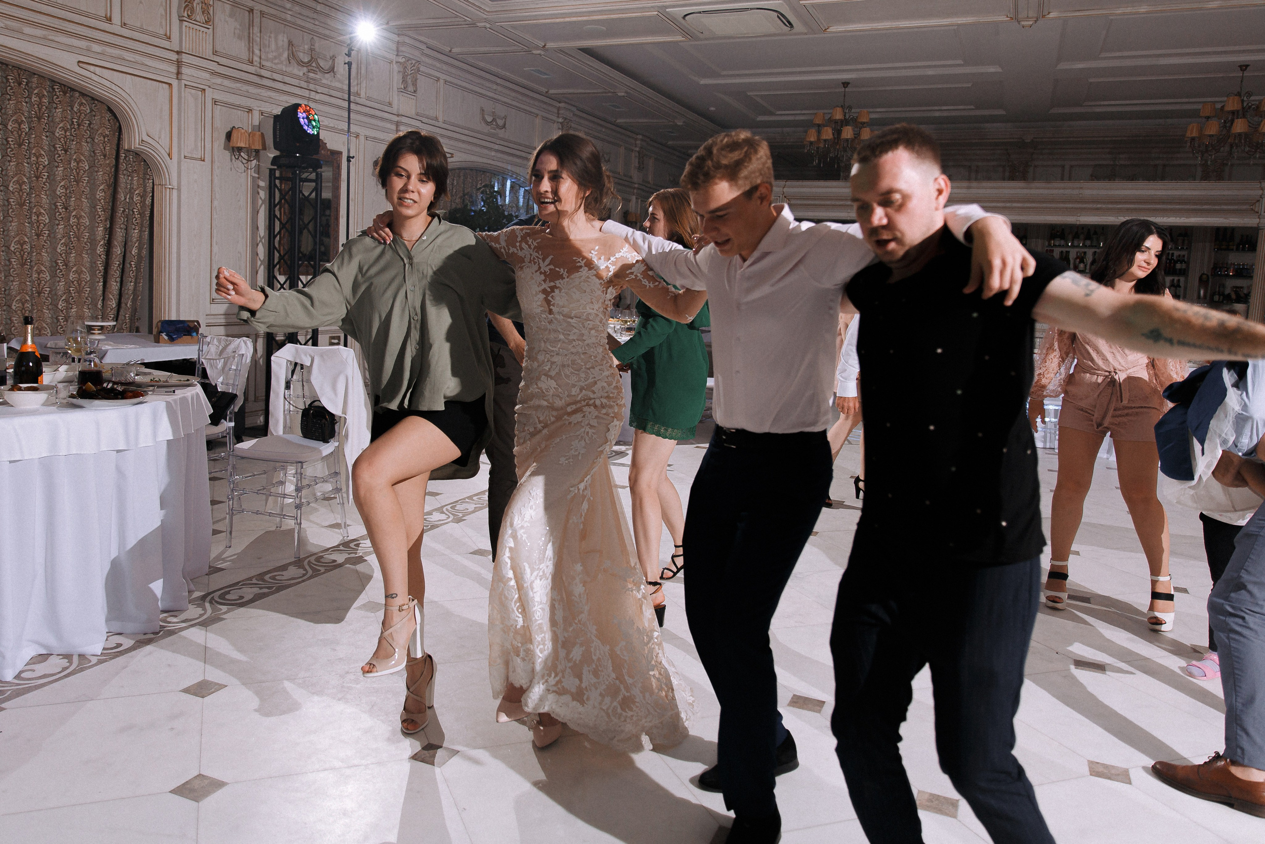 Свадебная фотосессия в городе Сочи. Свадебный фотограф и видеограф Краснодар, Ростов, Сочи, Новороссийск