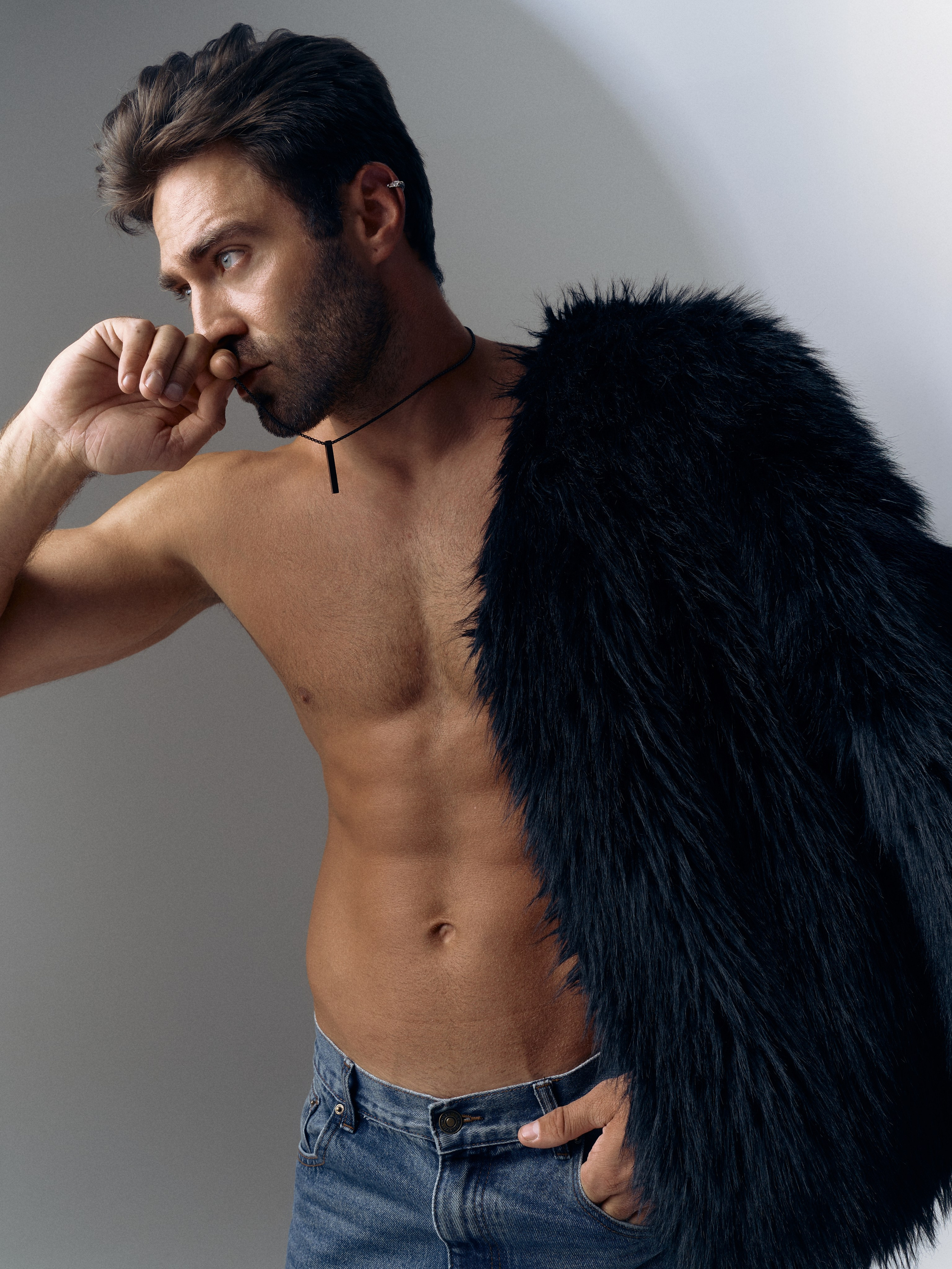 Кирилл. Кирилл Гольцберг | фотограф для брендов одежды и бизнеса