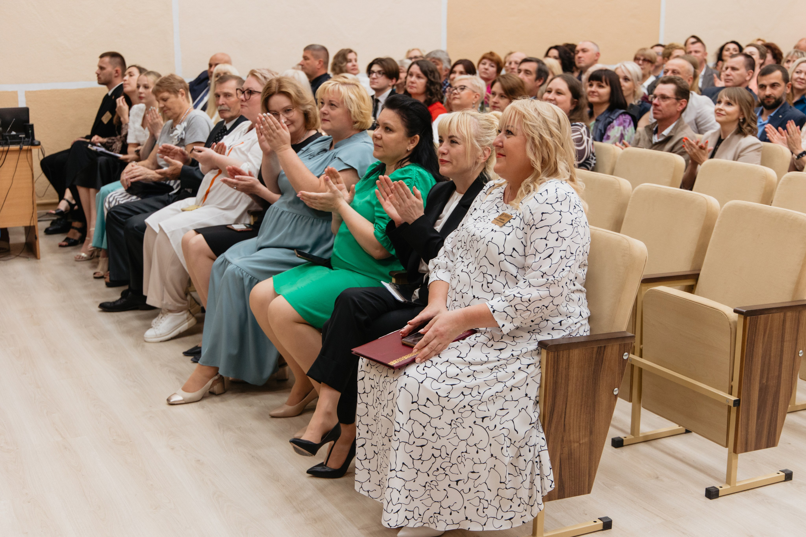 Выпускной Гимназия № 146. Свадебный фотограф в Минске Владислав Бабич