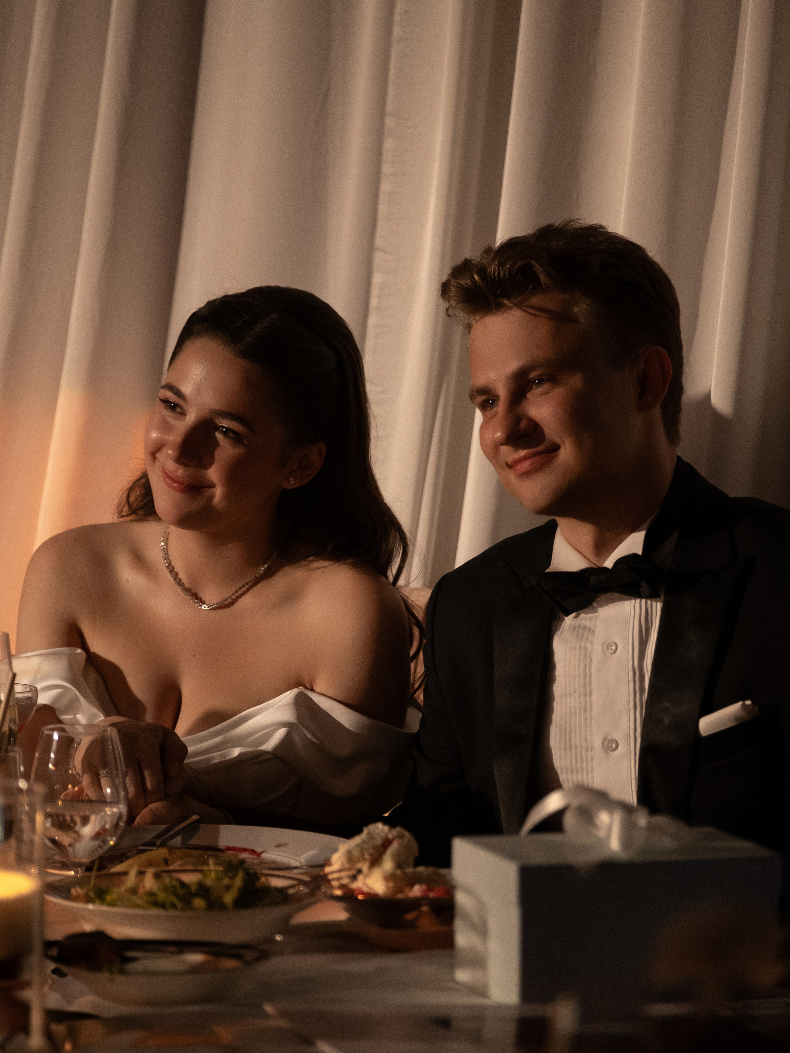 Счастливые часов не наблюдают. Свадебный и семейный фотограф в Санкт-Петербурге