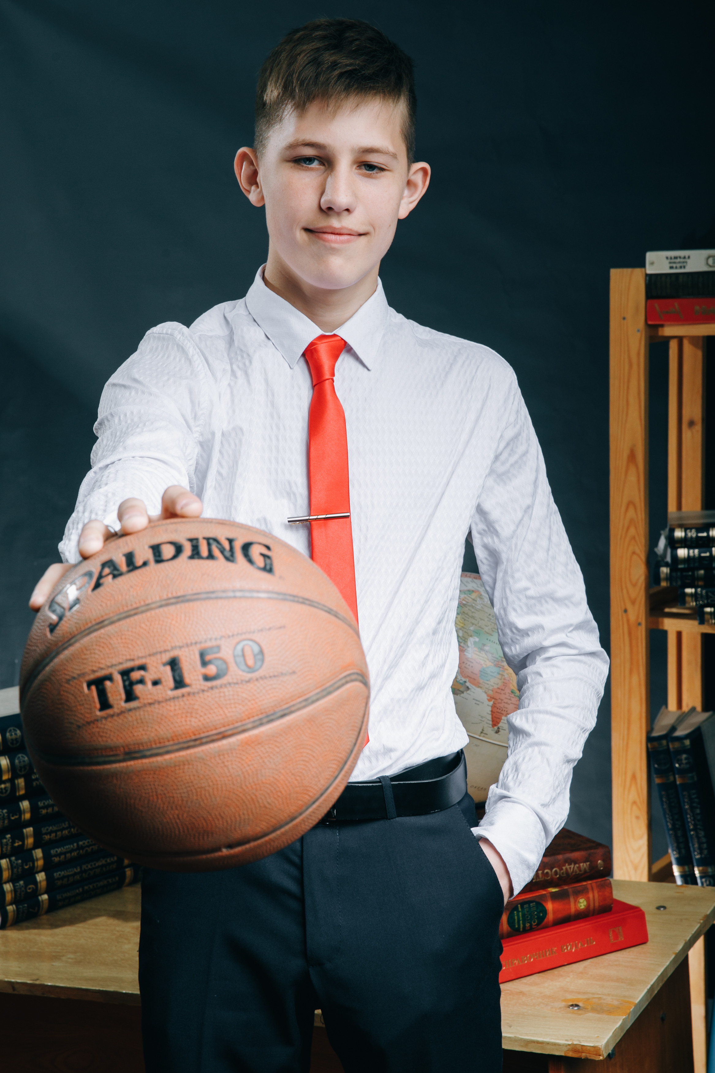 Школьные альбомы. Фотограф Максим Маркелов