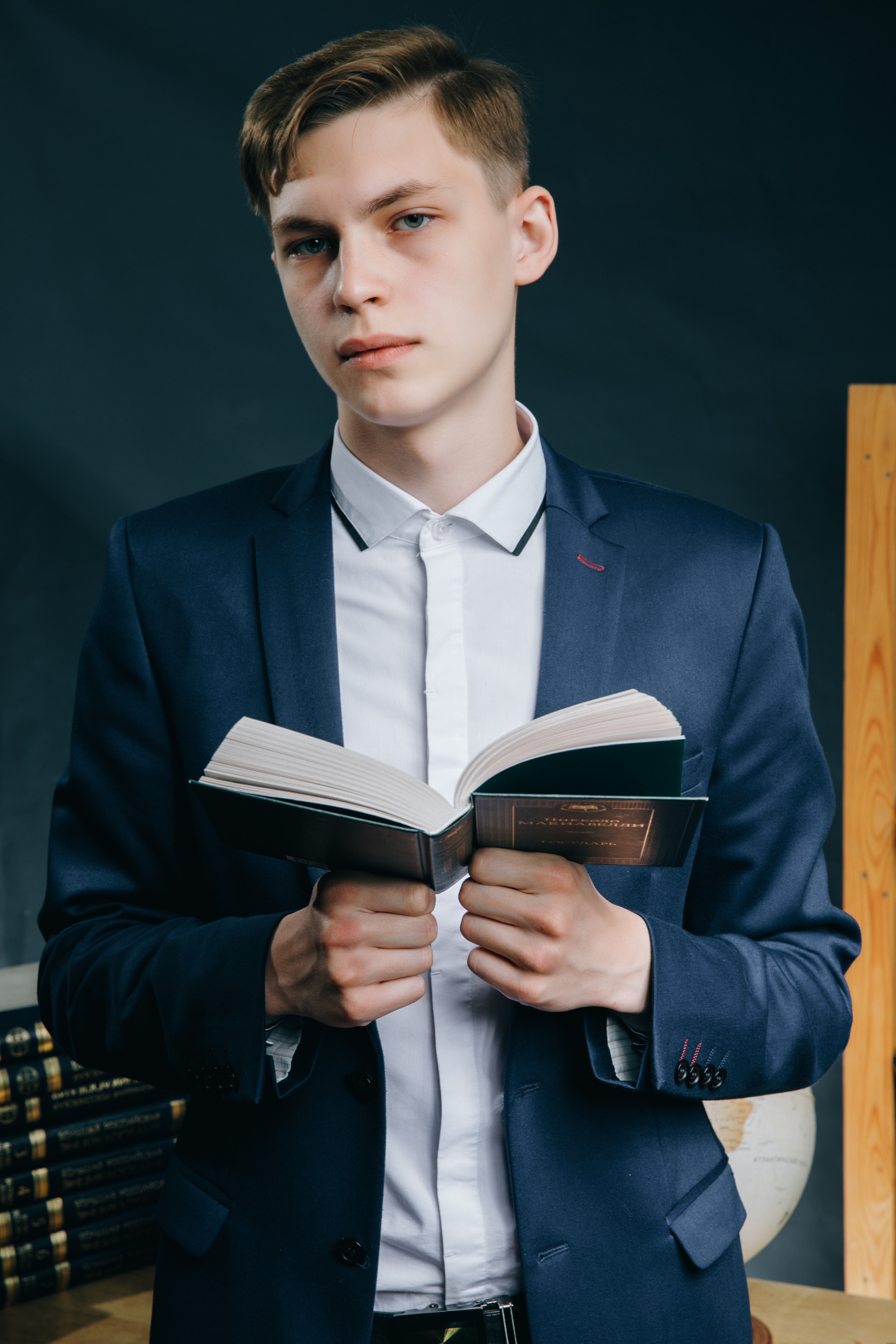 Школьные альбомы. Фотограф Максим Маркелов