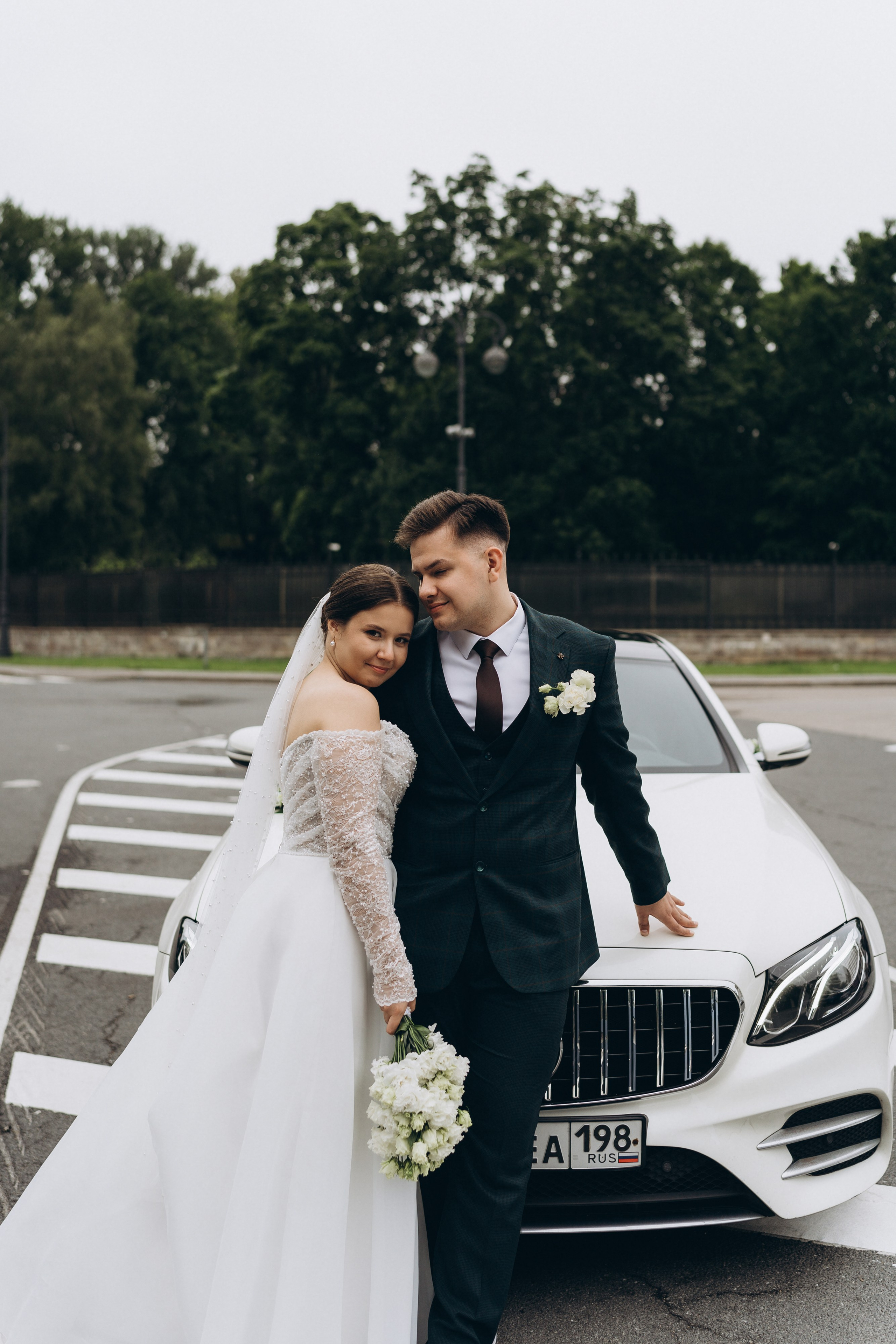 Летняя история любви (Приморский загс + Елагин остров). Фотограф в Санкт-Петербурге — Лучина Екатерина