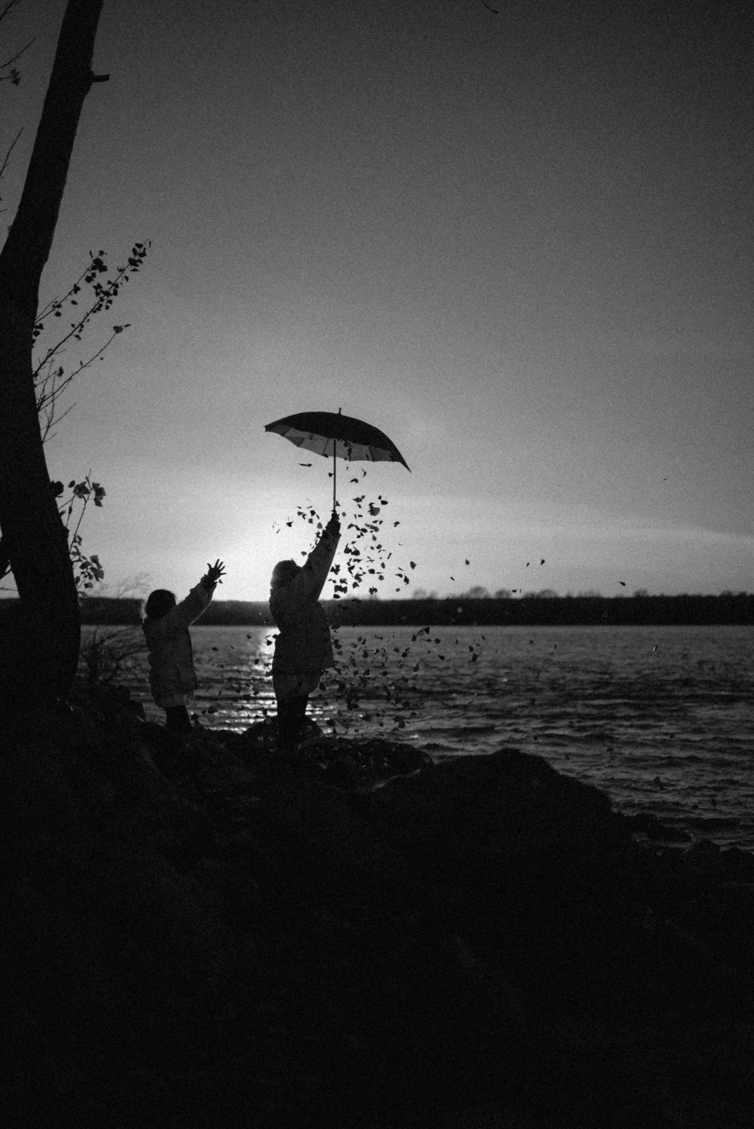 Катя и Варя (маяк). Семейная фотосессия в Новосибирске от фотографа Ольги Коваль