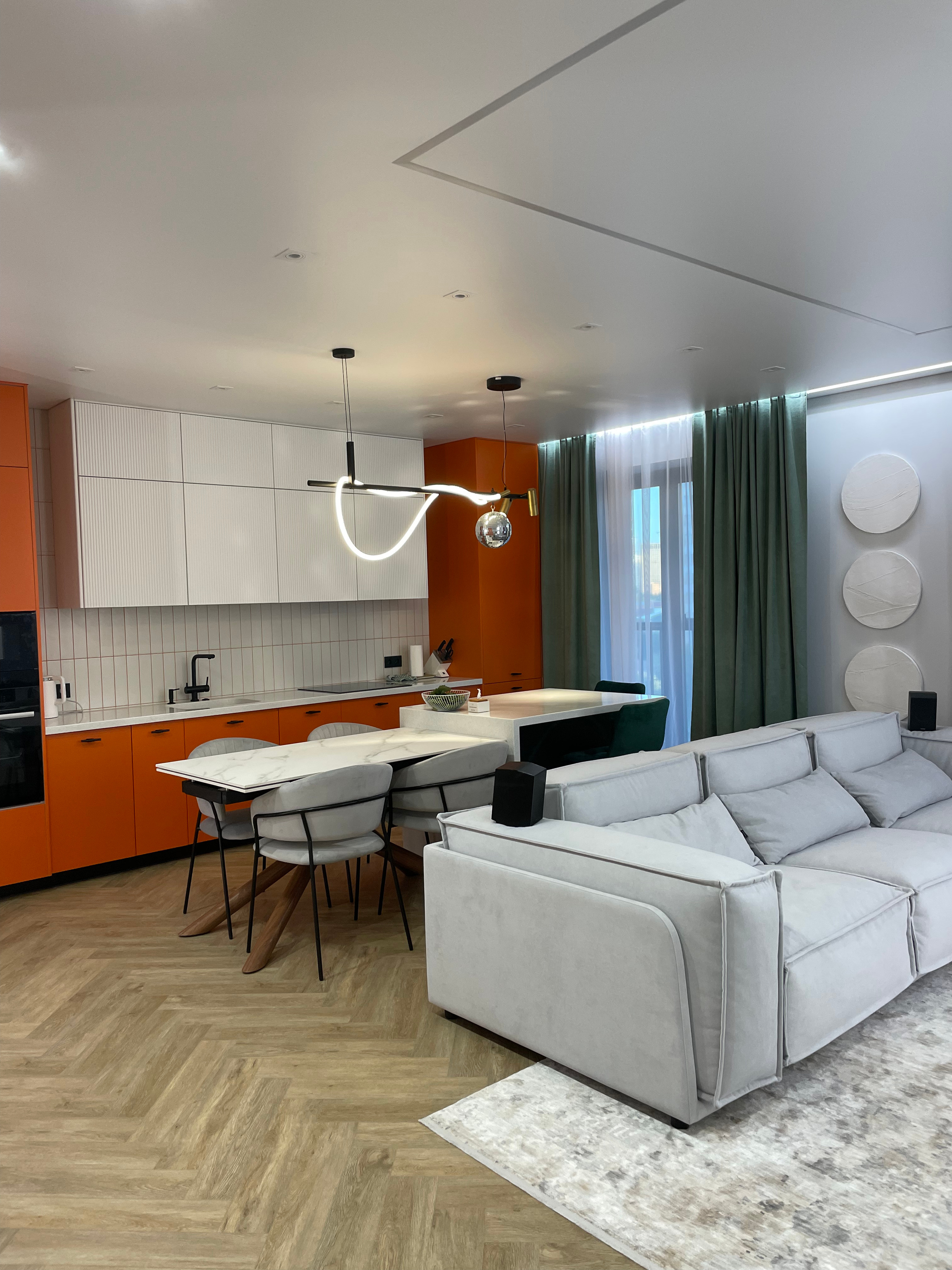 «Цитрусовый микс» 87кв.м, фото. Дизайнер интерьеров Olala interior design