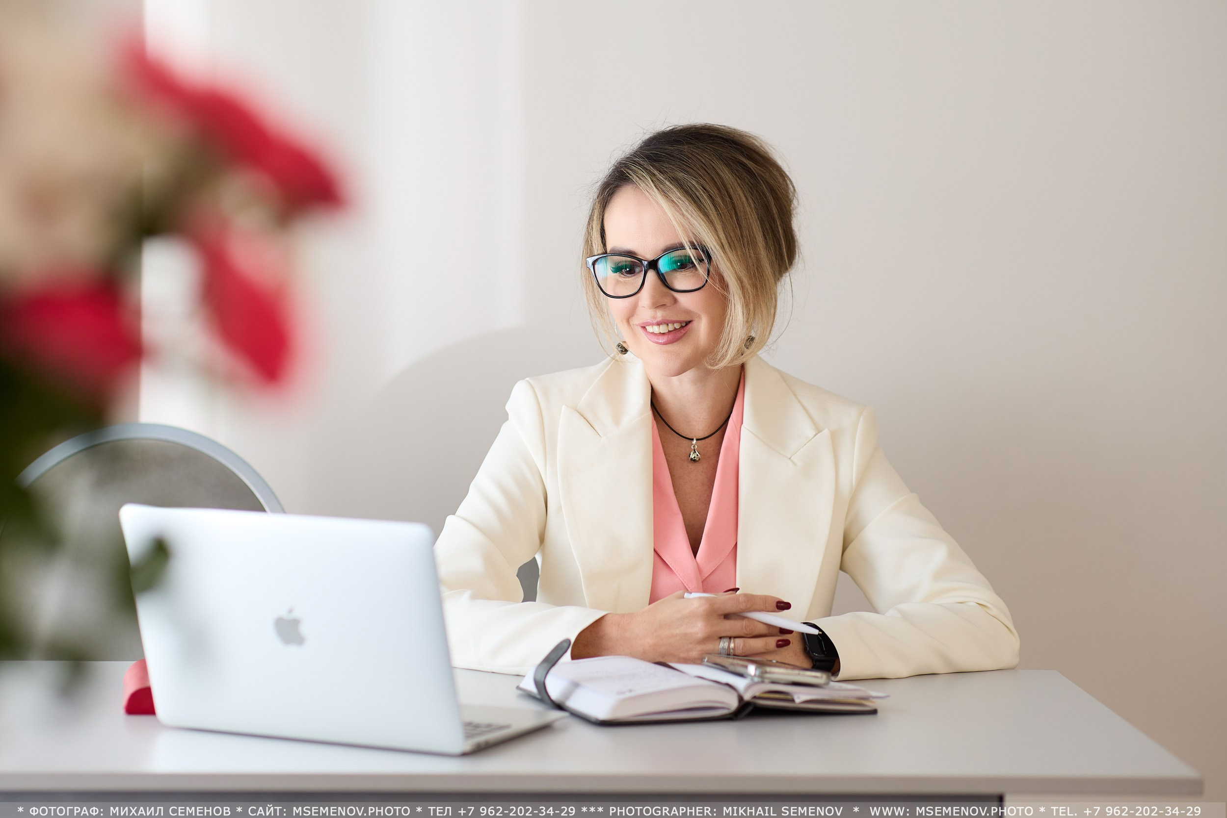 Рекламная фотосъемка для ВРАЧА ЕЛЕНЫ Фотограф Михаил Семенов г. Ярославль