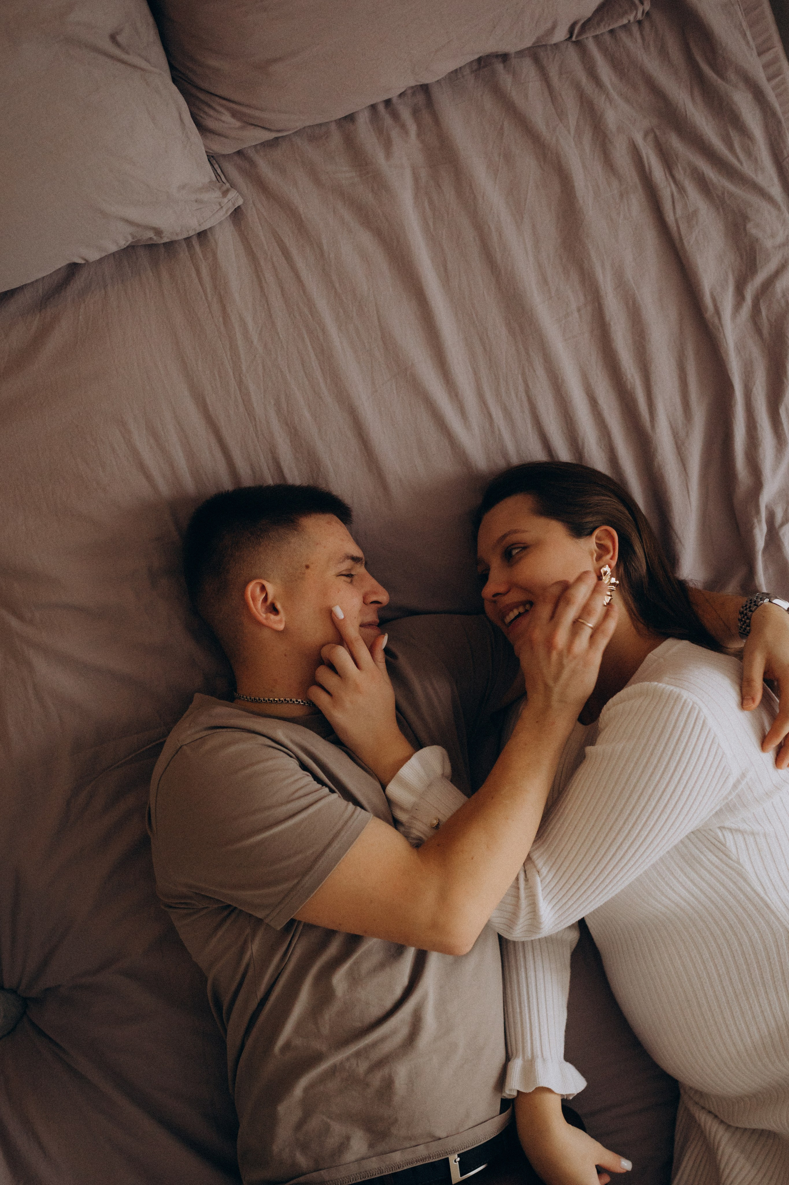 Беременная домашняя съемка Вика и Влад. Семейный фотограф в Москве и Люберцах Юлия Гуськова