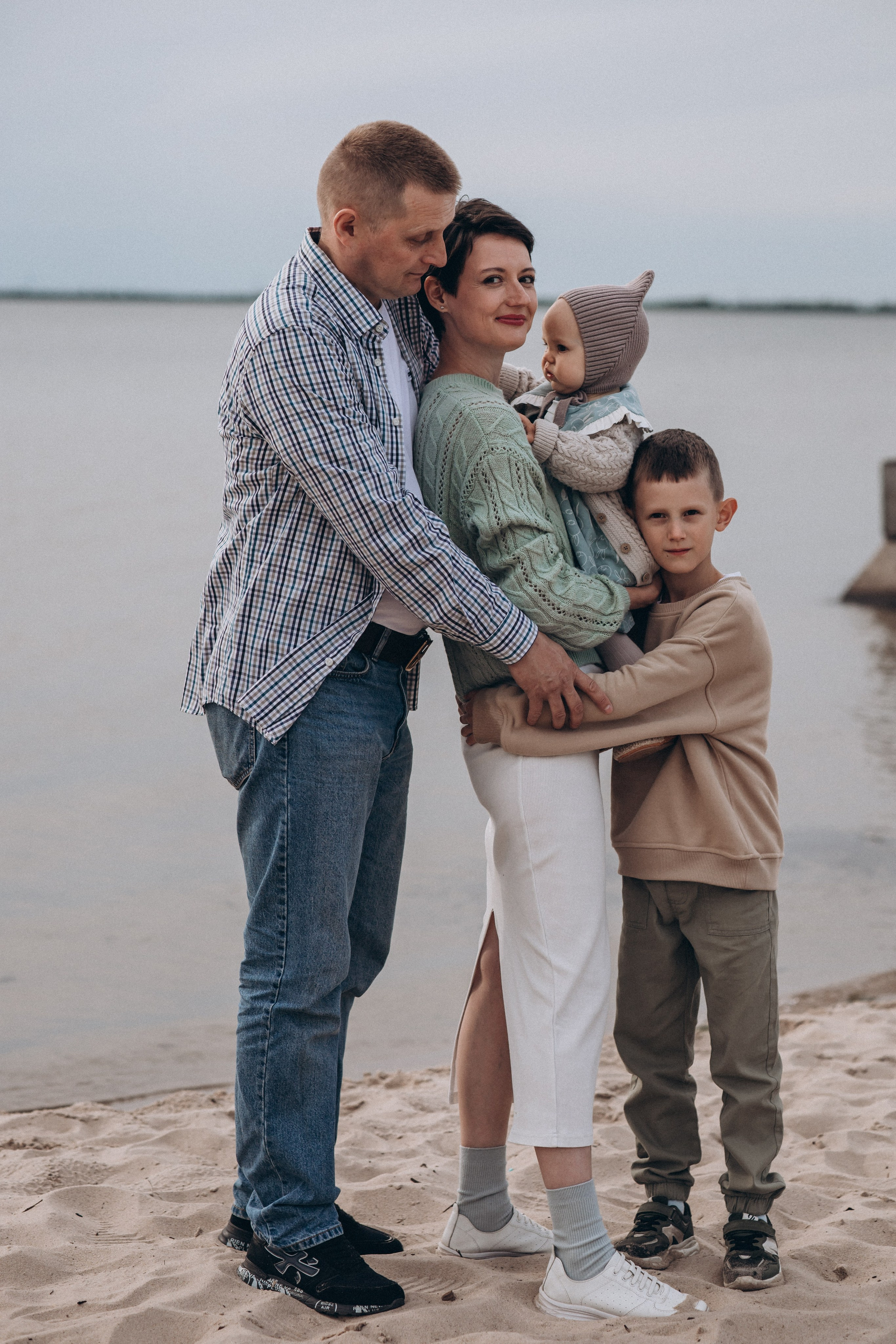 Семья Чаузовых. Семейный фотограф Нижневартовск Тюмень Ефимова Ирина