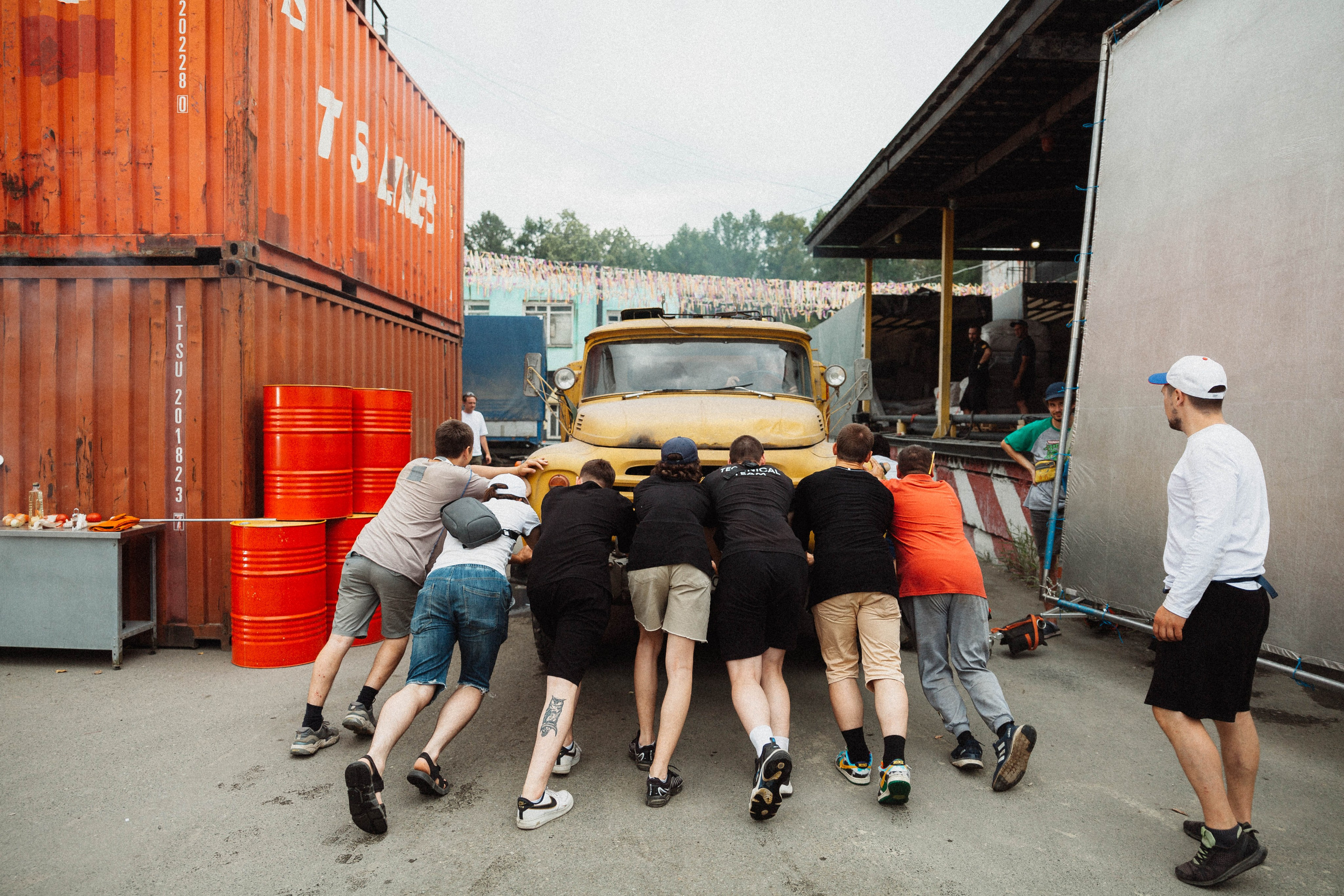 Уральские Умельцы — 1 Сезон — бэкстейдж. Фотограф ЕКБ