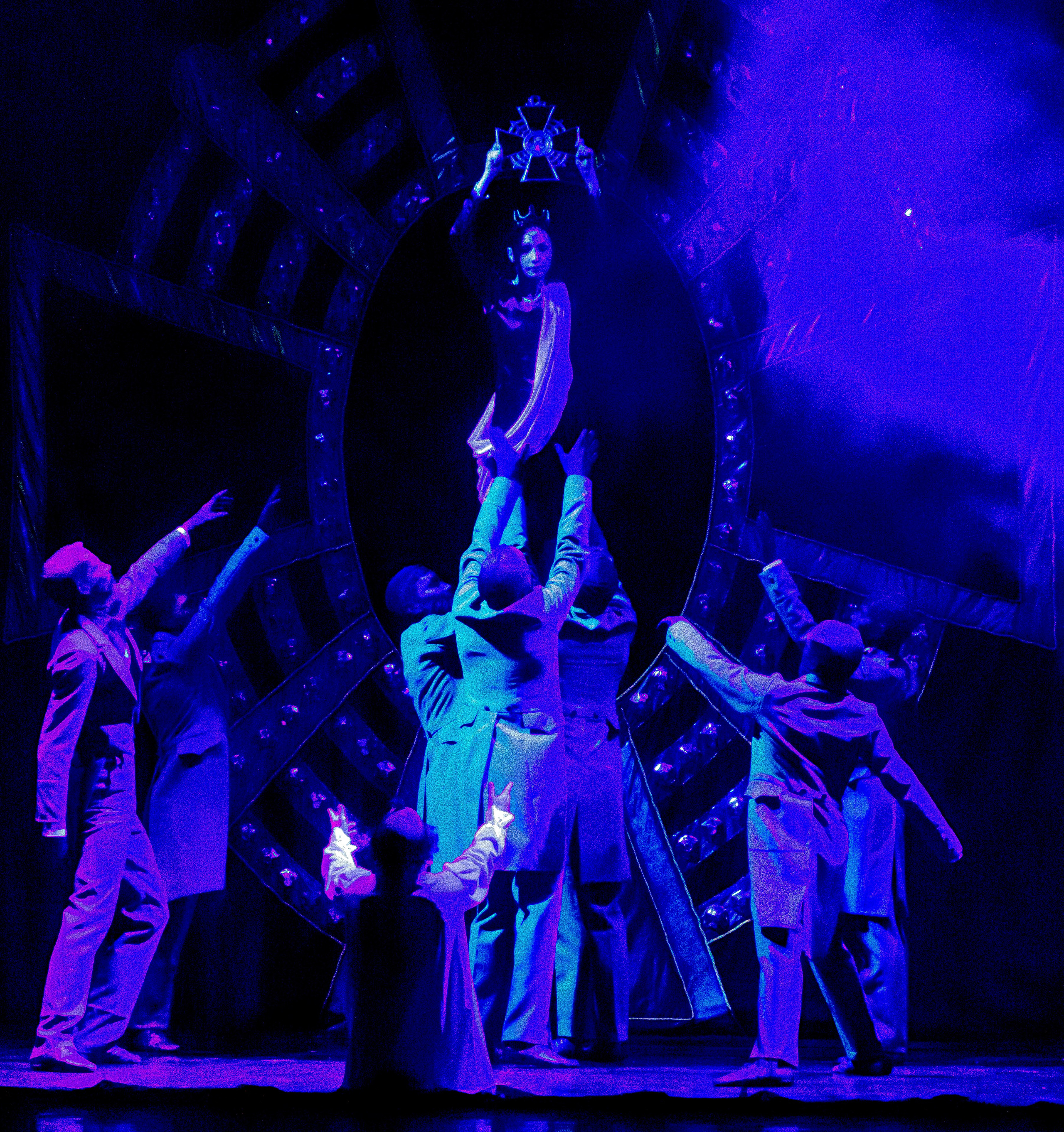 Анюта — спектакль — премьера на сцене Зимнего театра Марийского театра оперы и балета. Фотограф в Сочи Юрий Шептаев