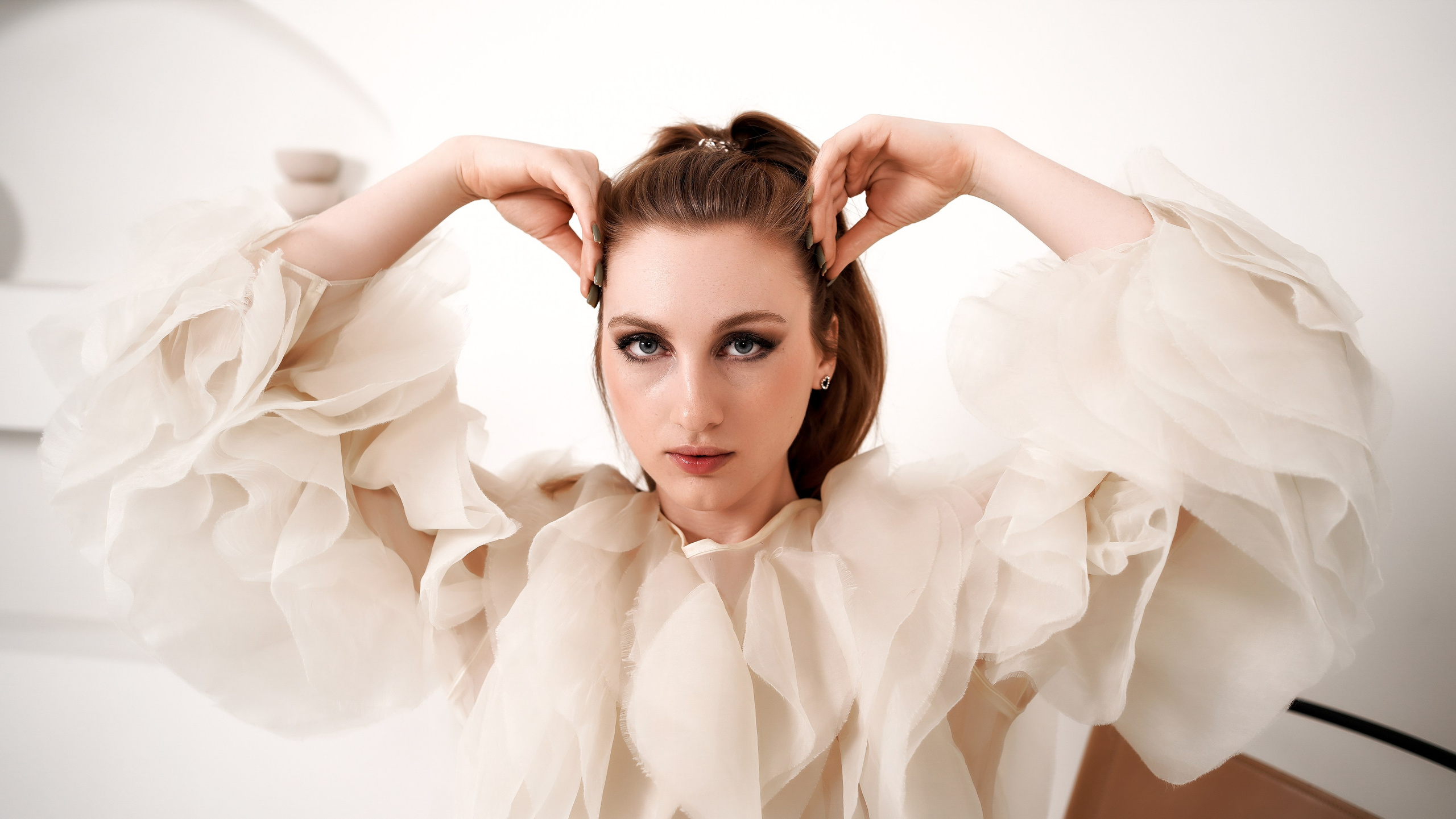 Фотостудия MODO. Женский фотограф Ростов-на-Дону и Батайск. Фотосессия с Маргаритой. Свадебный фотограф в Ростове-на-Дону. Таинство Крещения и Венчания, семейные фотосессии. Алёна Чёботова