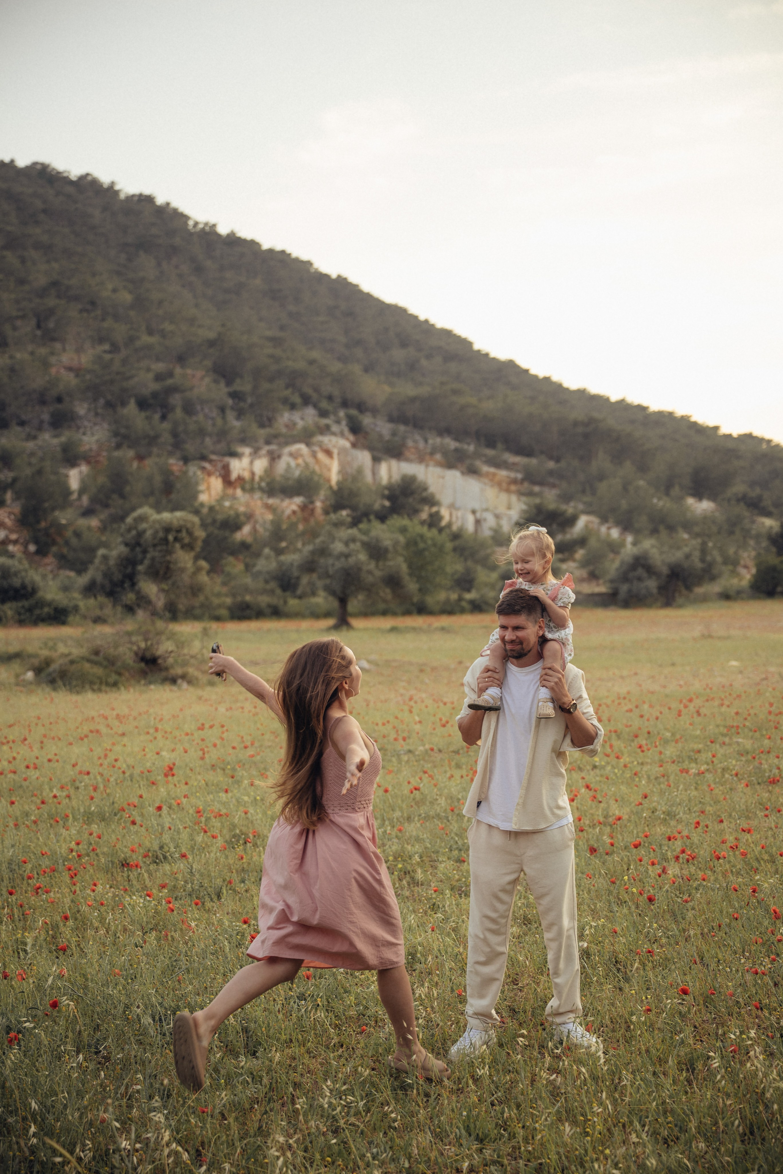 По пути к маковому полю. Анна Лобанова | фотограф