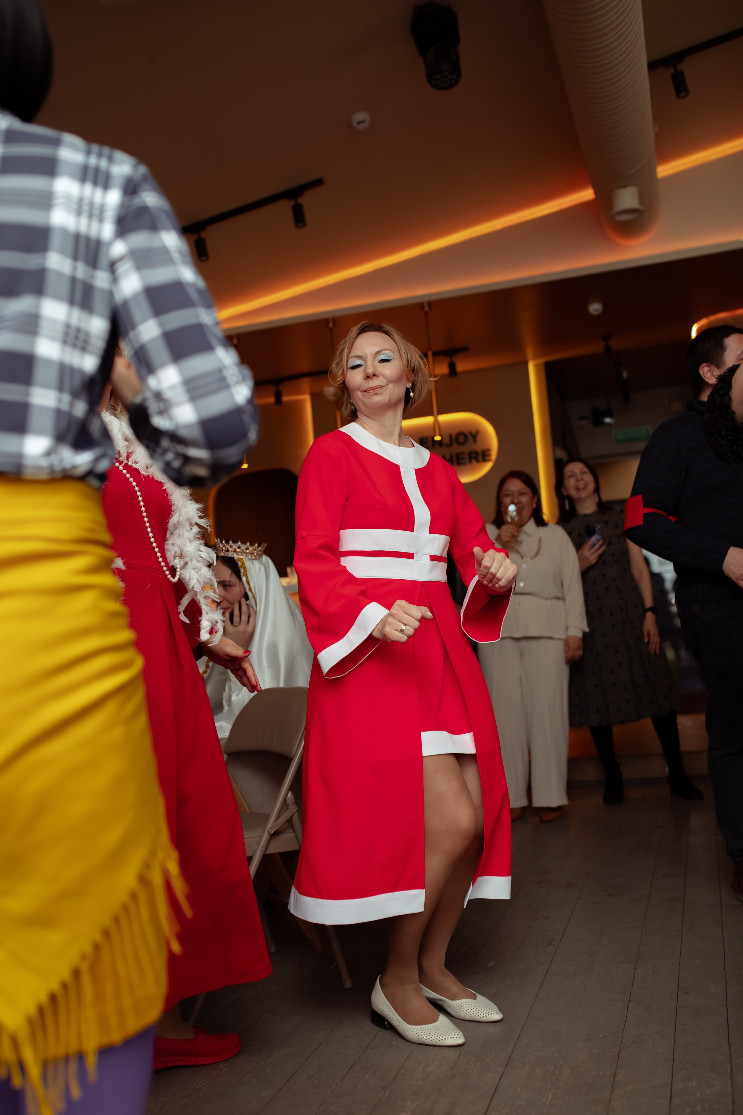 Юбилей Анны в стиле Гайдая. Семейный и детский фотограф в Москве Дорогова Екатерина