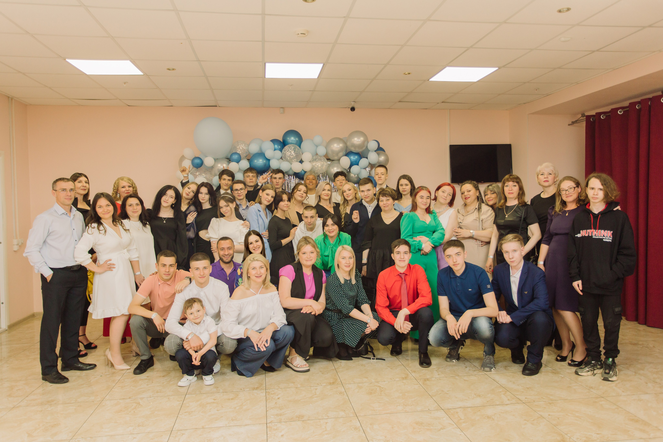 Выпускные старшая школа. Фотограф Южно-Сахалинск