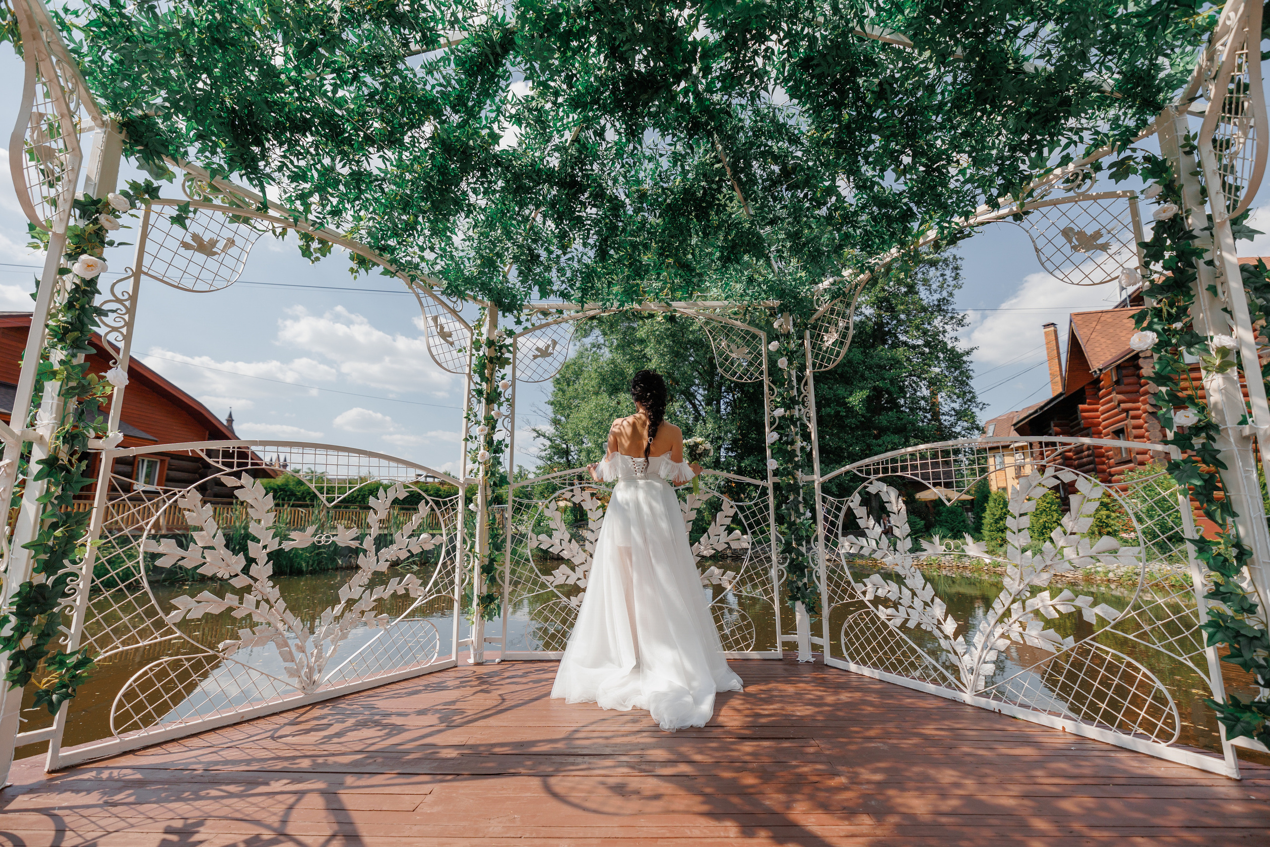 Невеста на природе. Цветокоррекция Victory photo