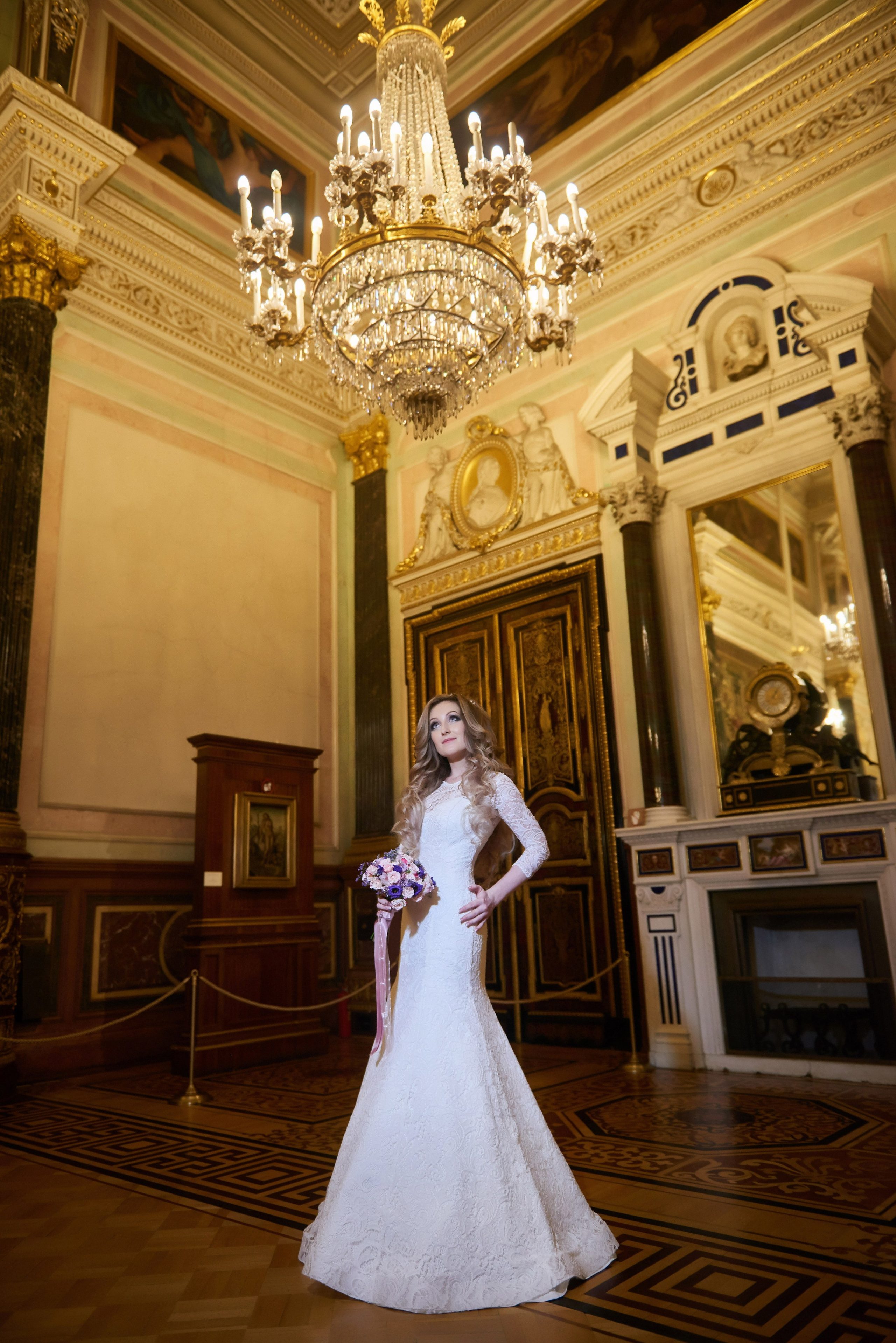 Илона и Андрей (фотосессия в ночном Эрмитаже). Портретный, семейный и свадебный фотограф в Санкт-Петербурге и в Пушкине Ширяев Денис