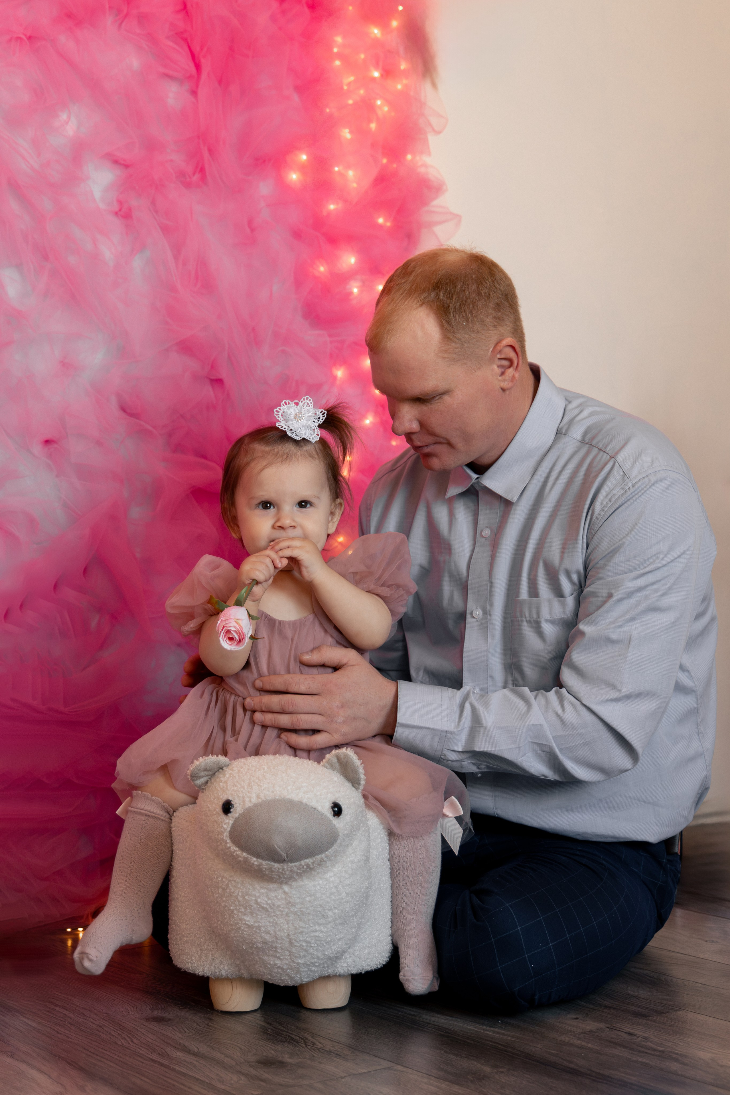 Семейная фотосессия/ Валентин + Анастасия и малышка Софа 🤍. Профессиональный фотограф в Омске Писанкина Анастасия