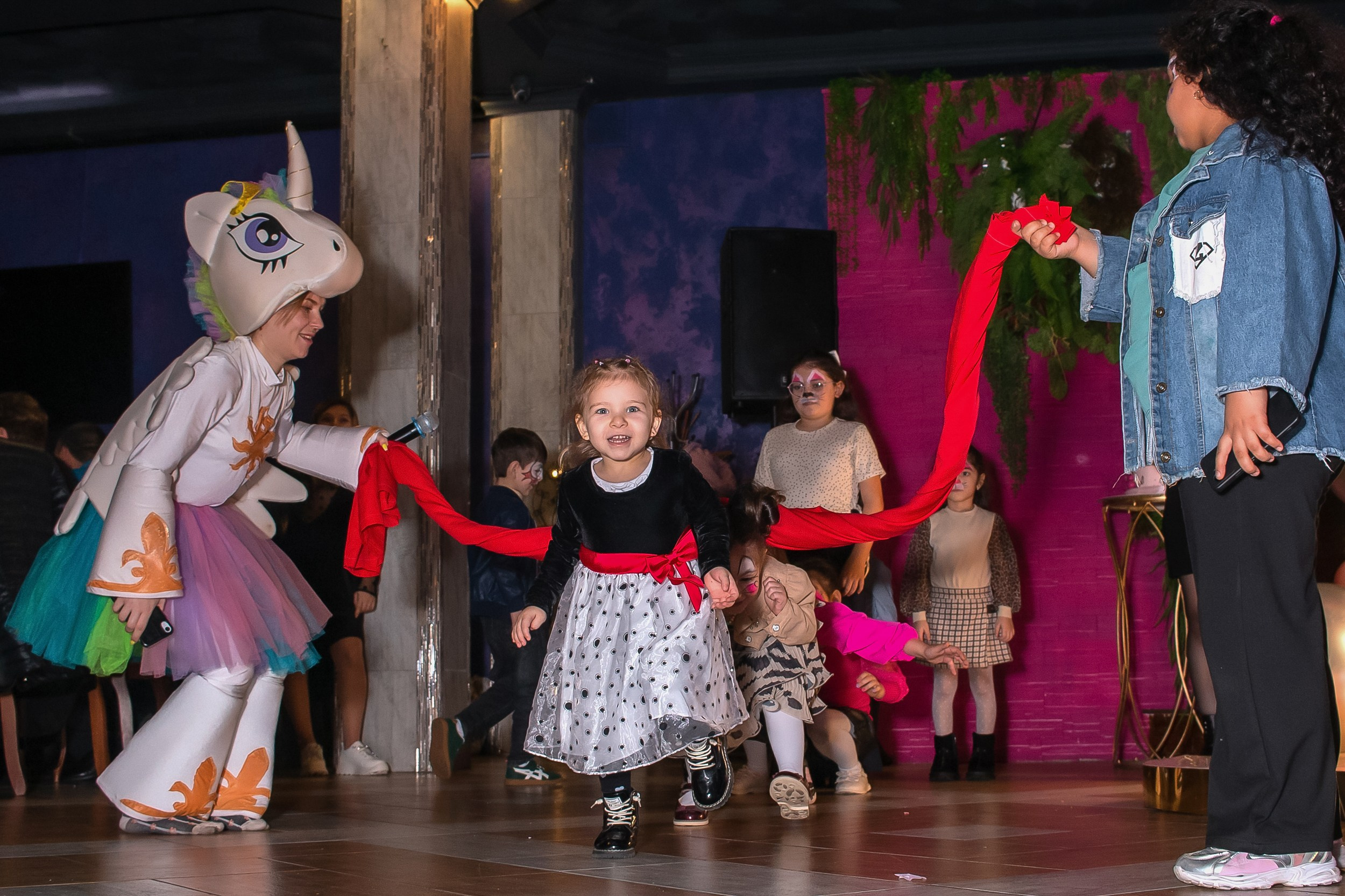 Фотограф на детский день рождения в Сочи и Адлере. Фотограф Сочи Адлер. Солькаева Анастасия