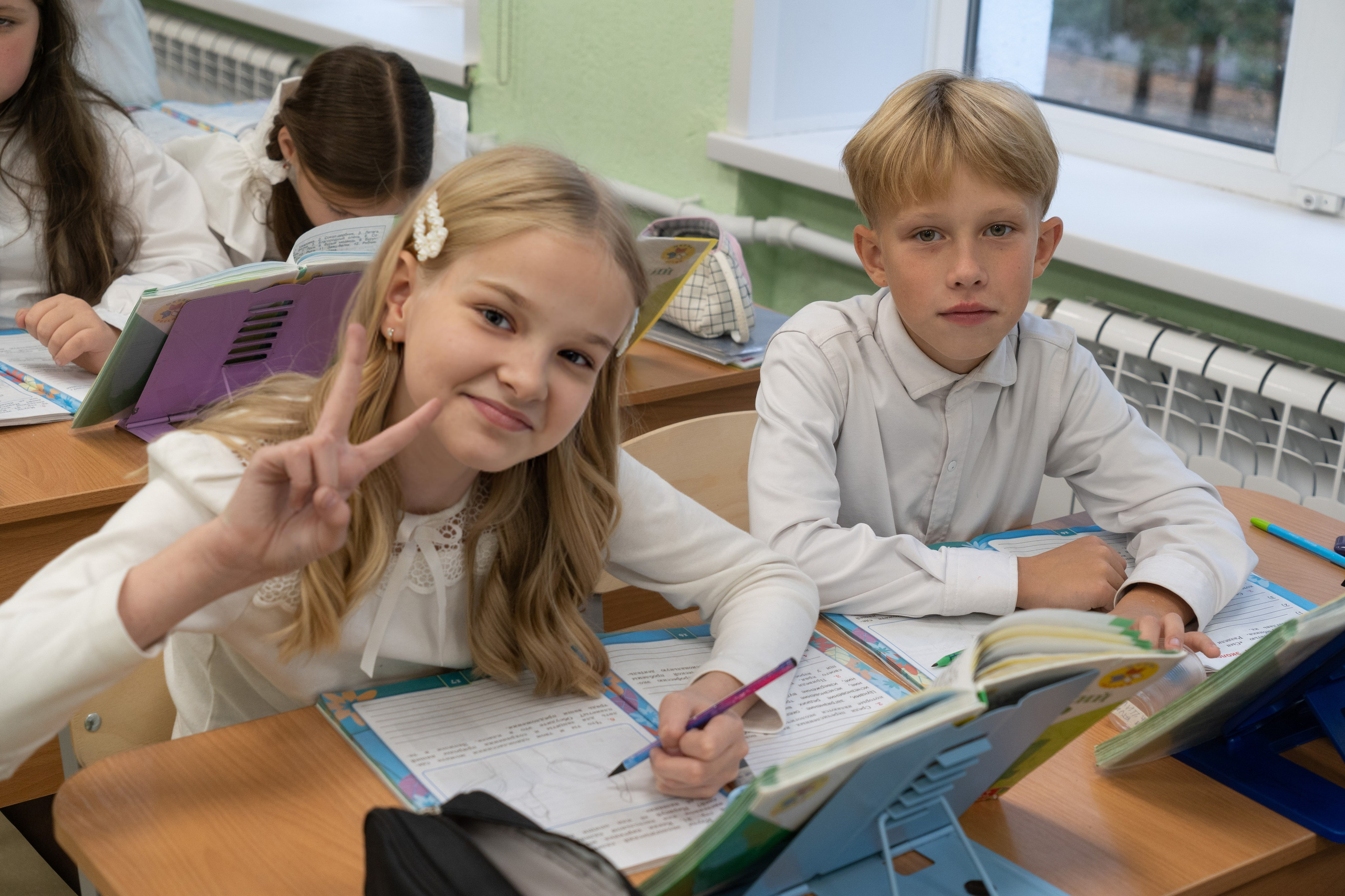 Фото с друзьями. Школа. Выпускные альбомы для школы и детского сада. Брянск, Дятьково