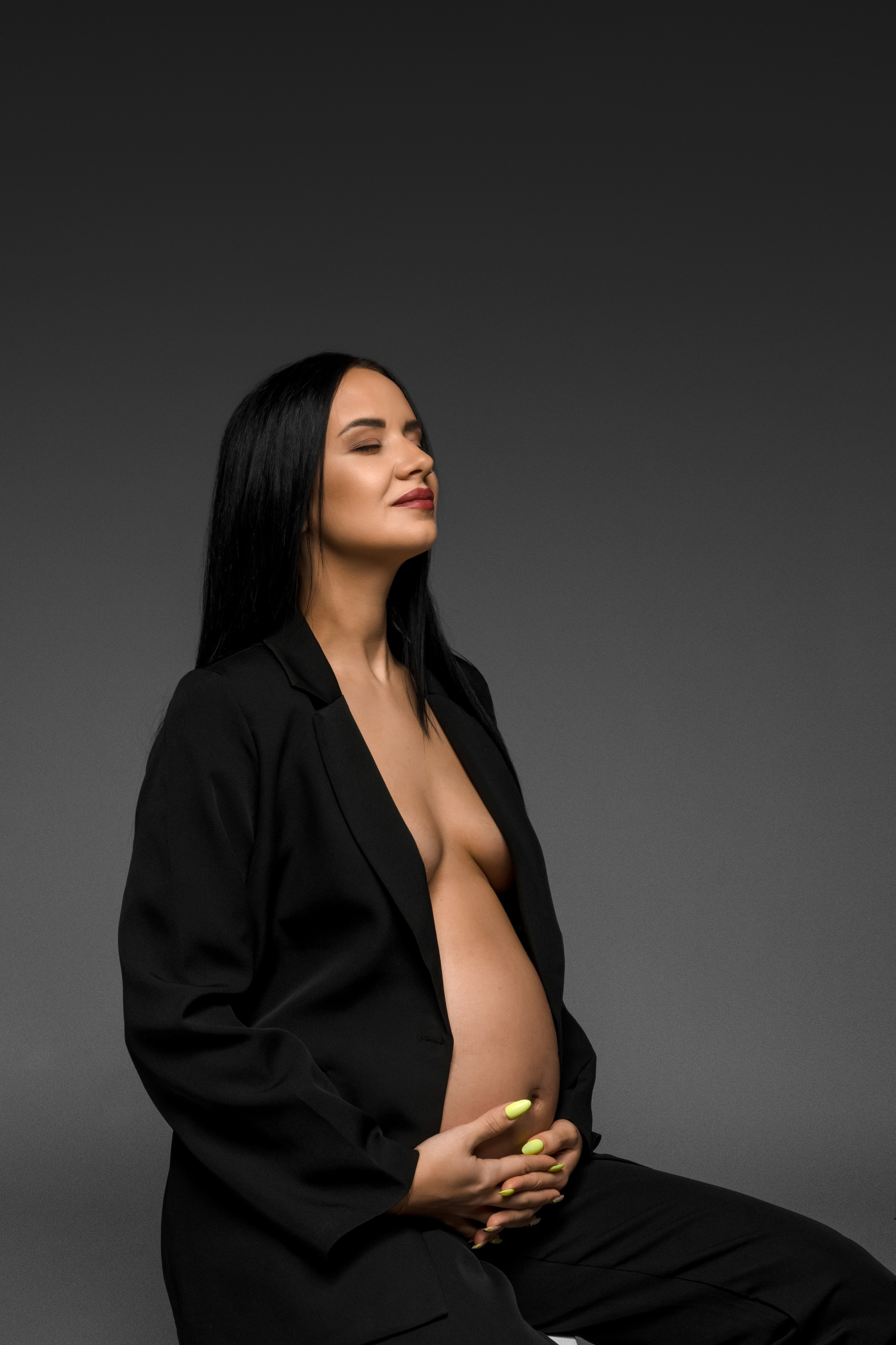 Беременность. Индивидуальные, семейные, студийные съемки в Серпухове и за пределами