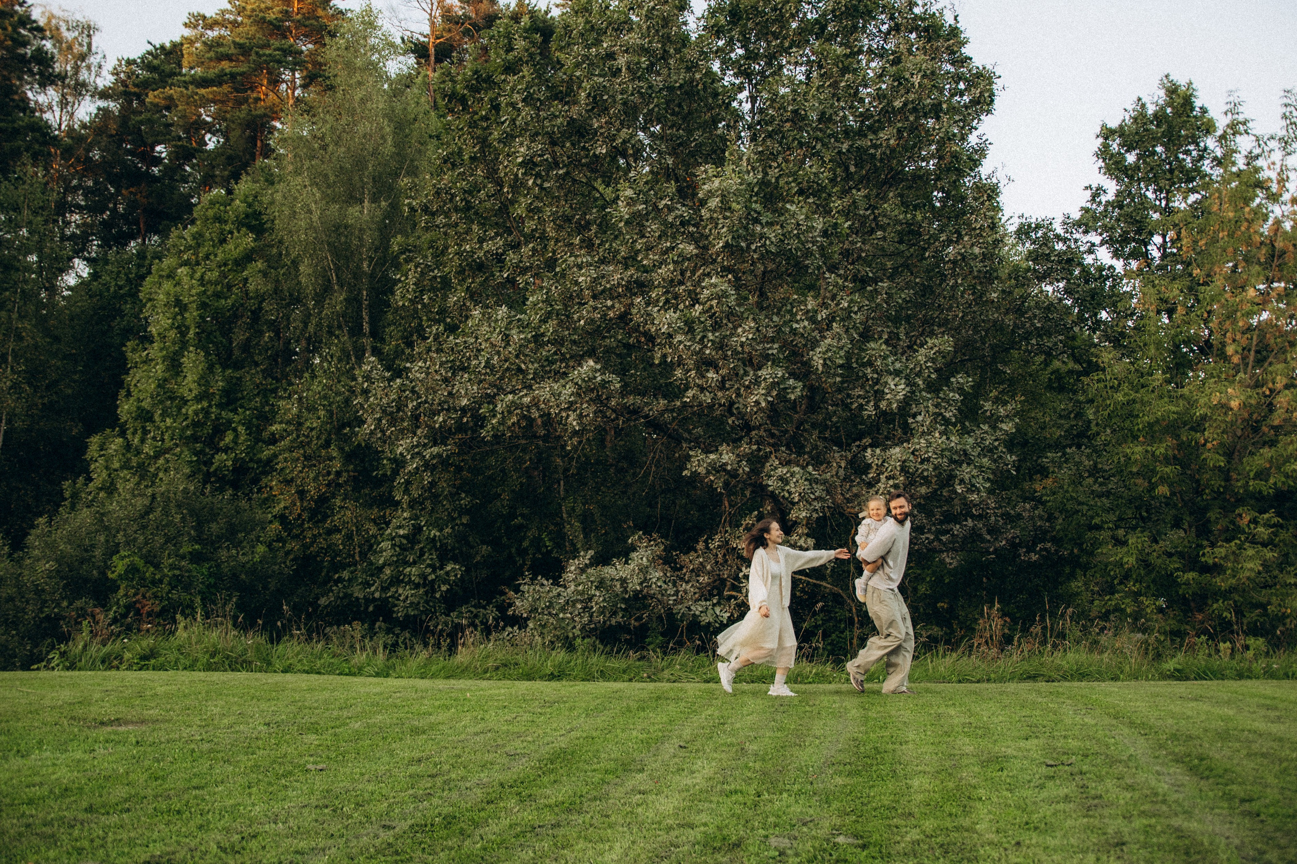 Вечер в Мещерском. Гаврилова Настя семейный фотограф lifestyle в Москве