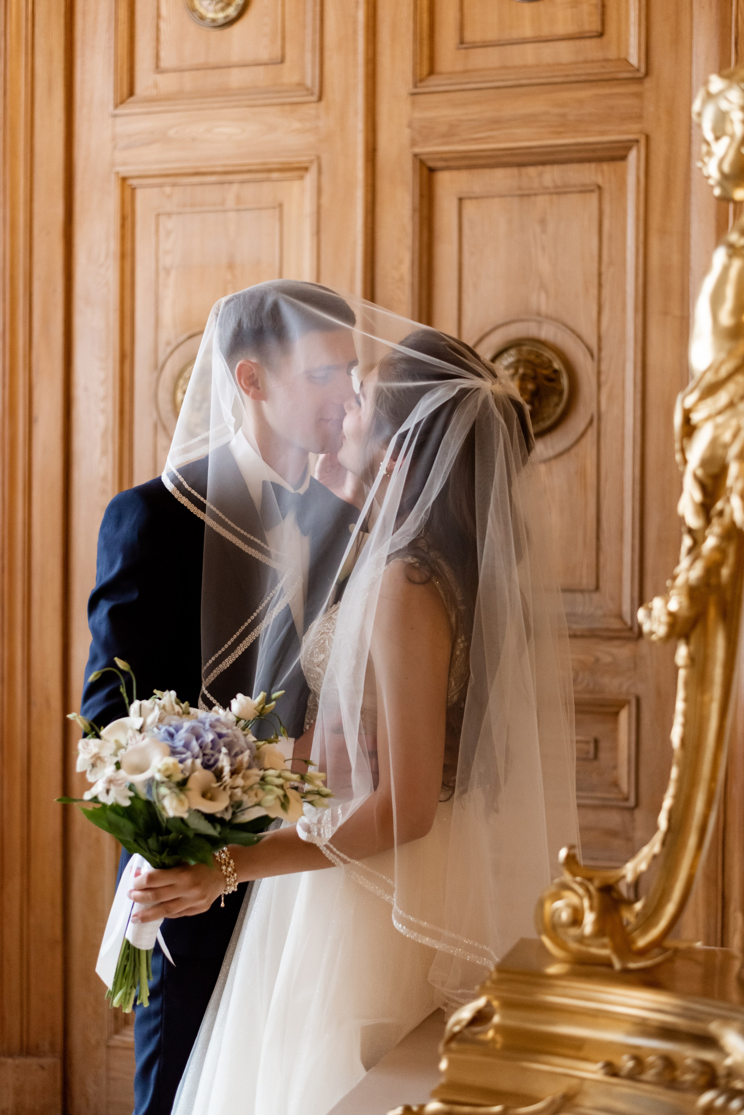 Крытые локации для свадебной фотосессии в Санкт-Петербруге. Свадебный и семейный фотограф в СПб Валерия Фомичева