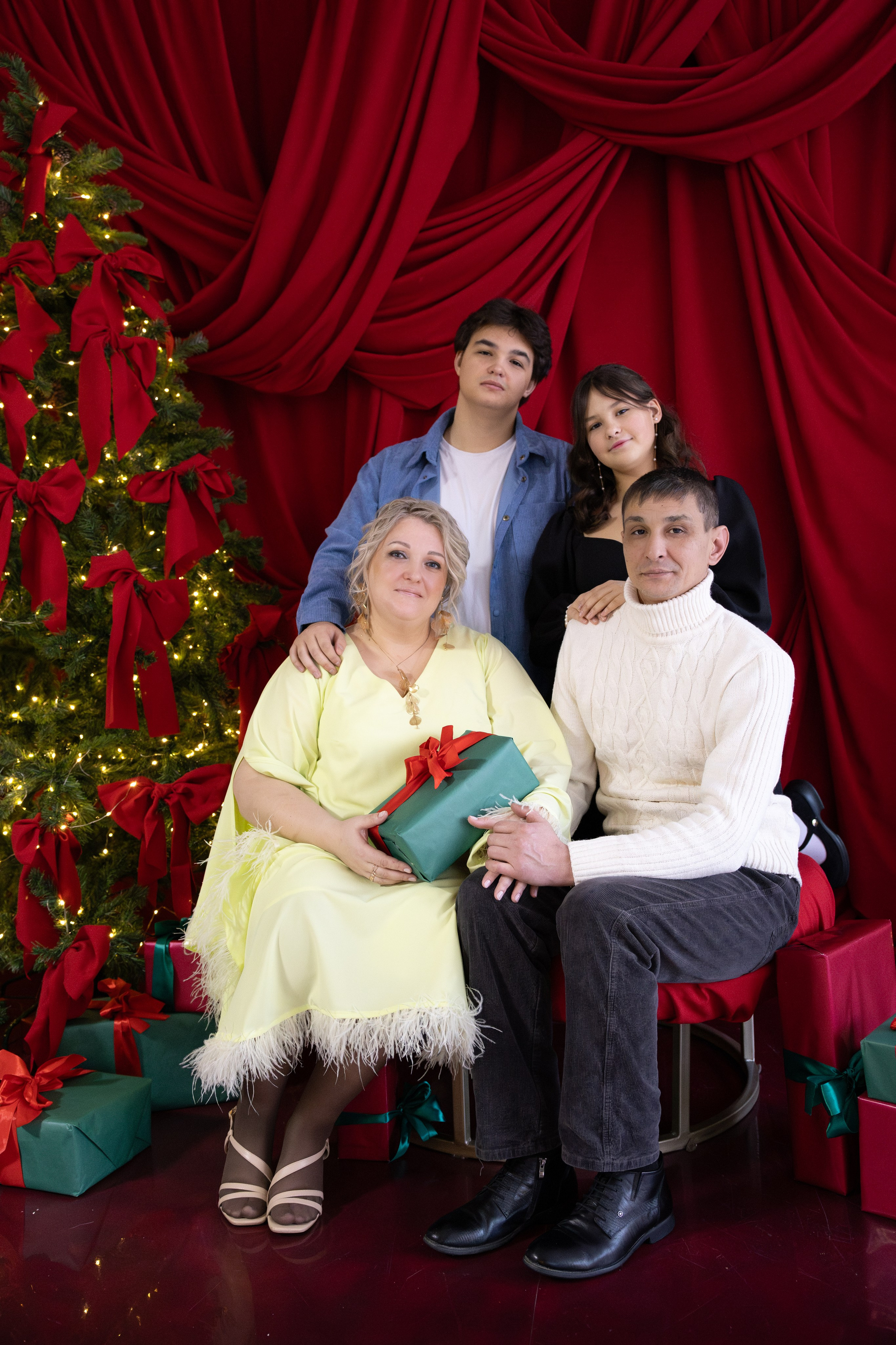 Новогодние. Фотограф Новосибирск, Академгородок, Бердск — Айна