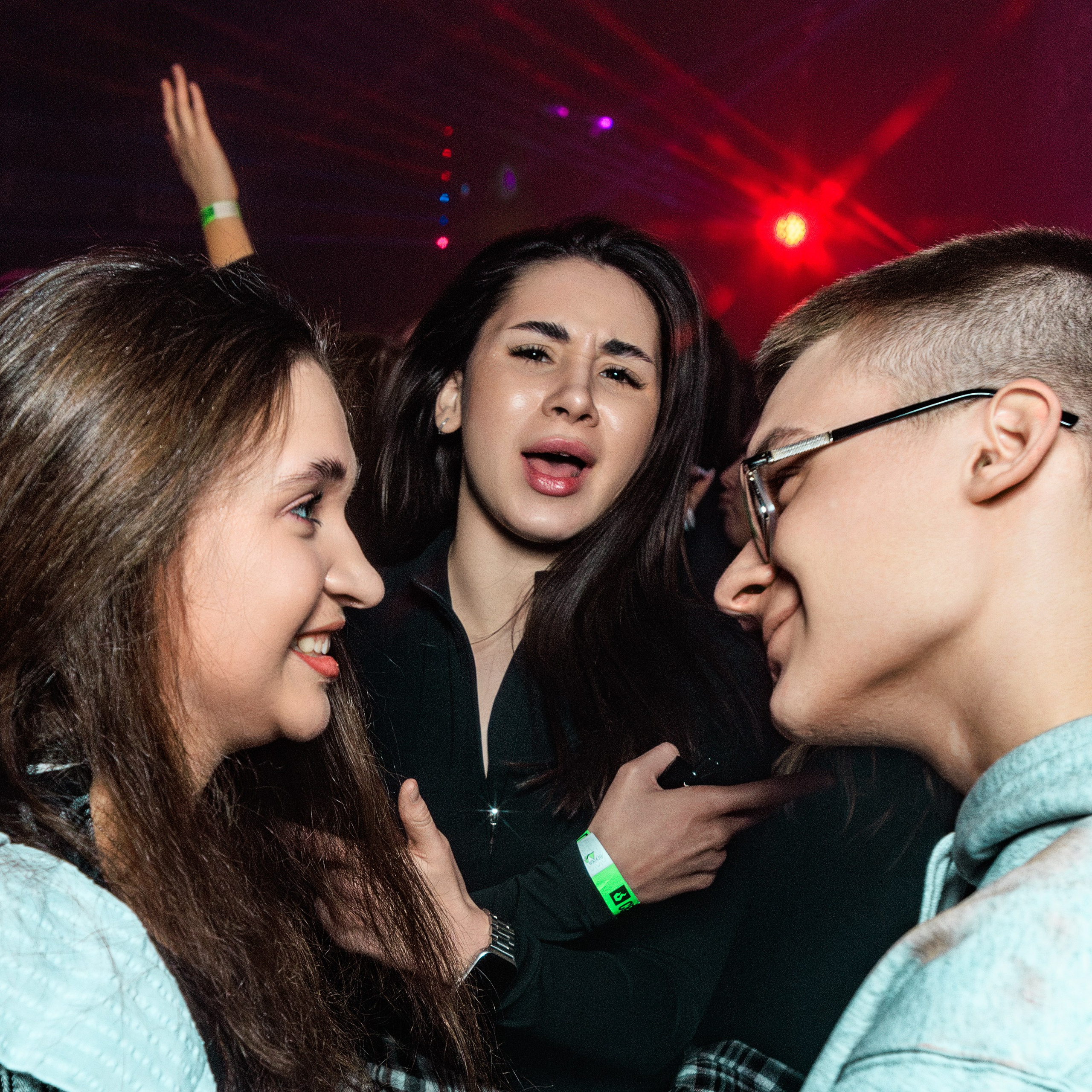 18.01.25 Tinder party. Репортажный фотограф Екатеринбург | Яркий, качественный репортаж | Концерты, клубы, репортаж, праздники, корпоративы