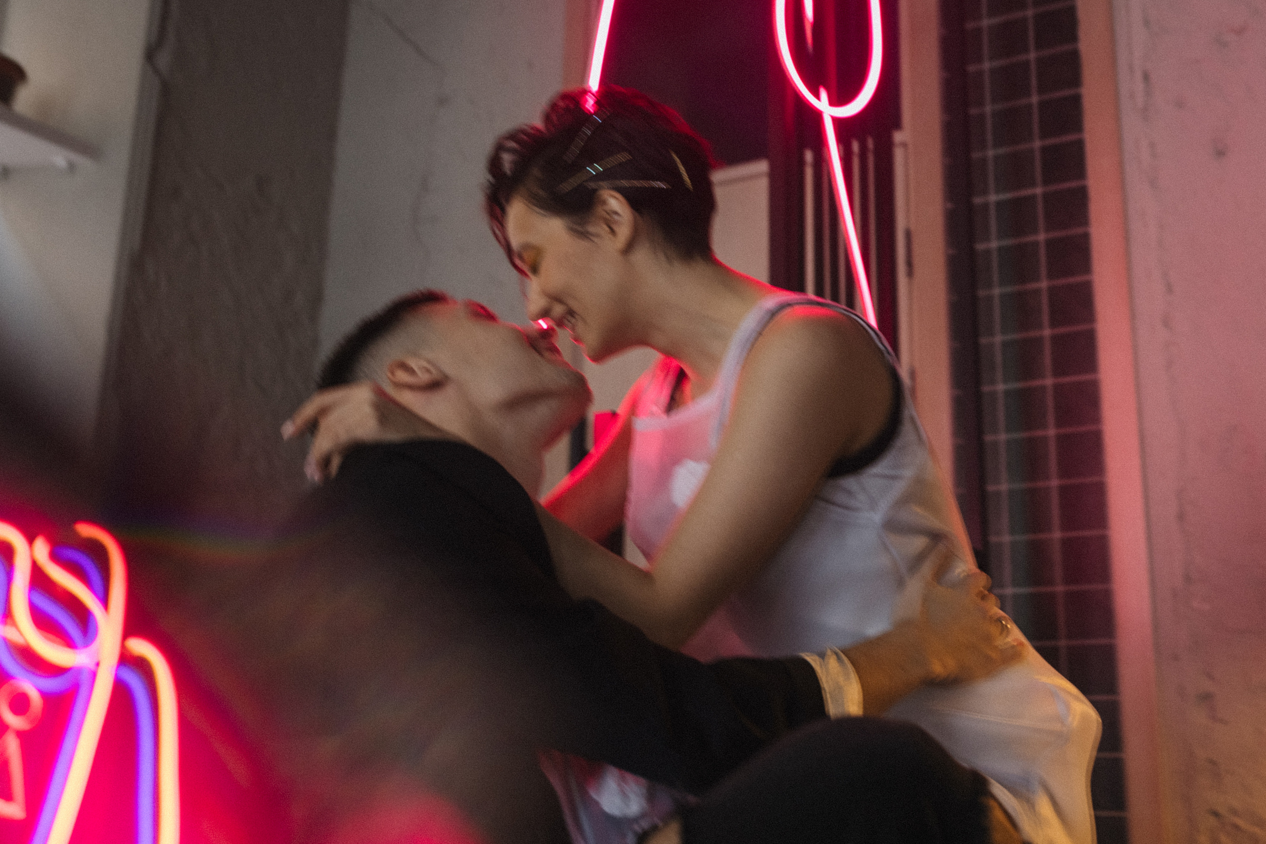 NEON WEDDING. Свадебный фотограф в Ижевске Диля Ахмадишина