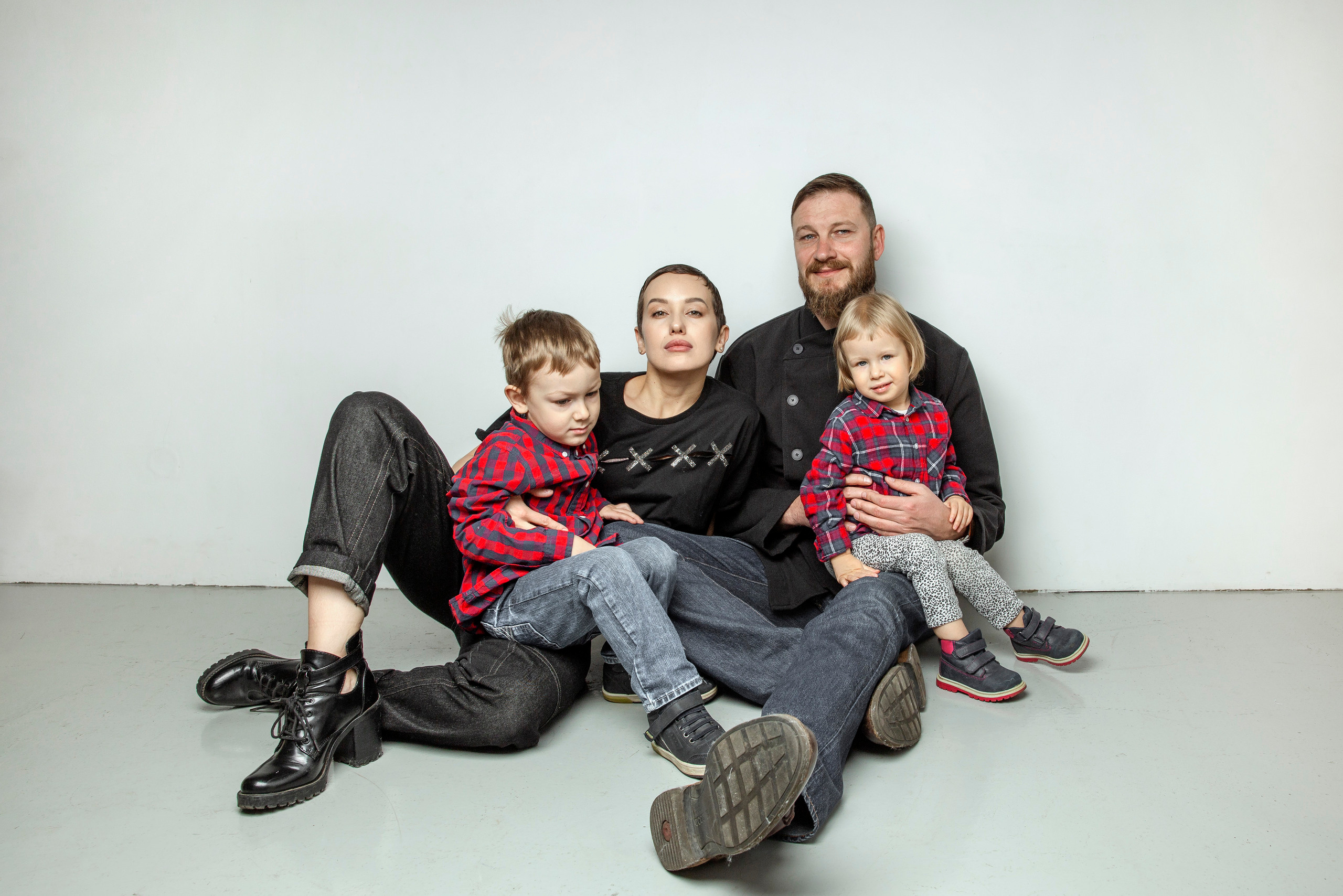 Family shoot. Спасибо за проявленный интерес к моему творчеству! Меня зовут Россохат