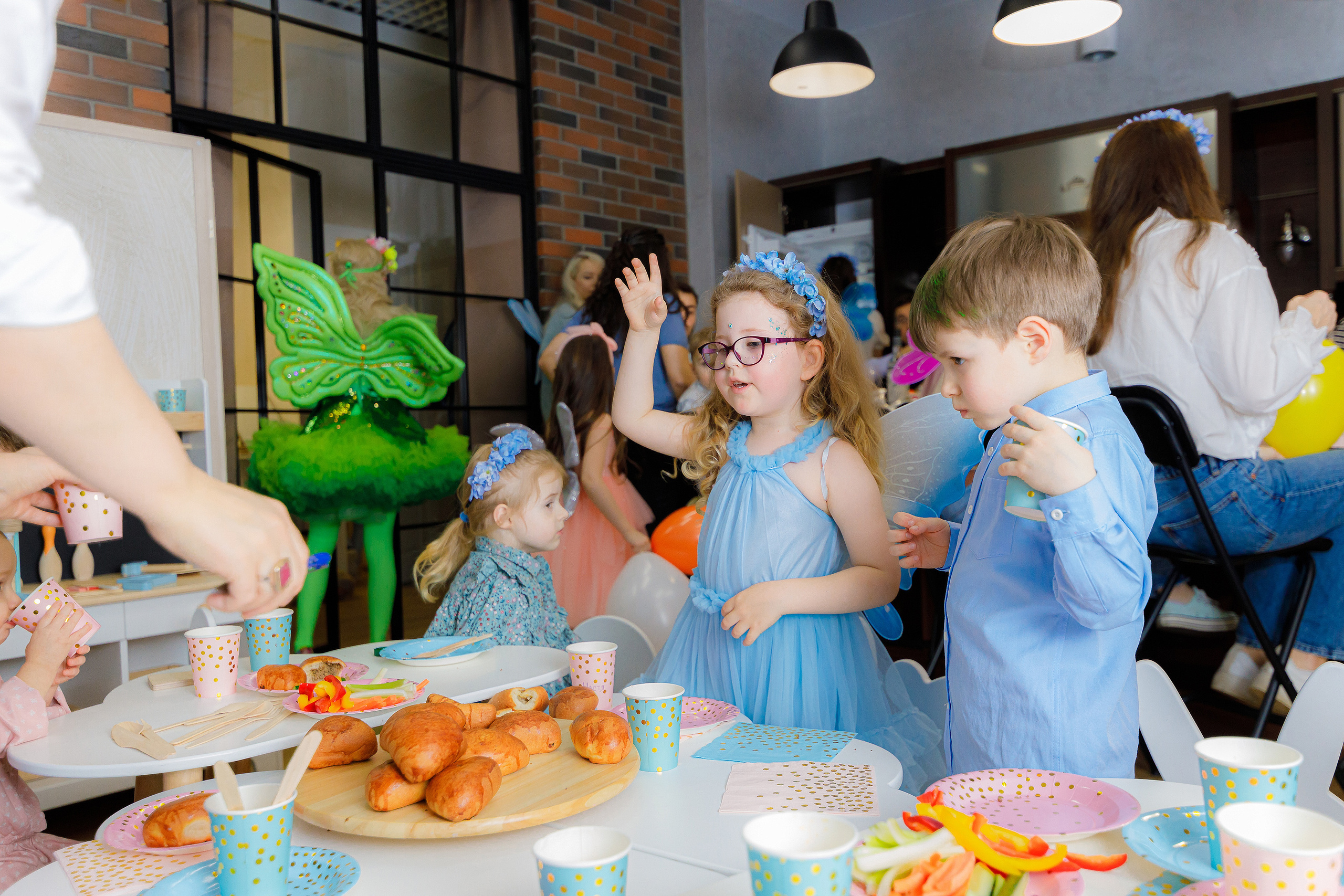 День рождения Анастасии | Loft «My Story». Репортажный фотограф Семён Борисов | Москва