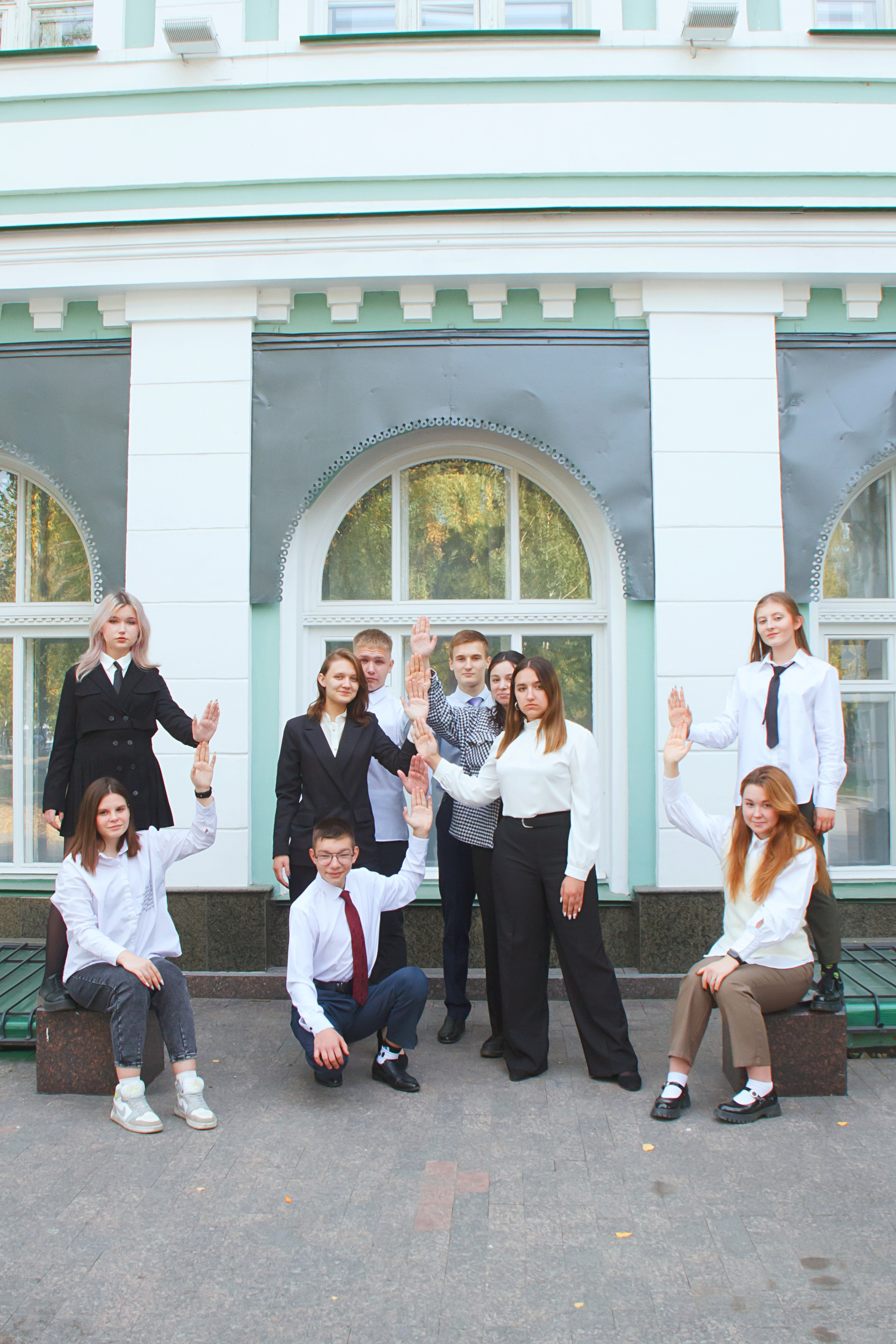 Выпускной альбом 2023. Фотограф и видеограф в Омск/Москва Сащенко Лера