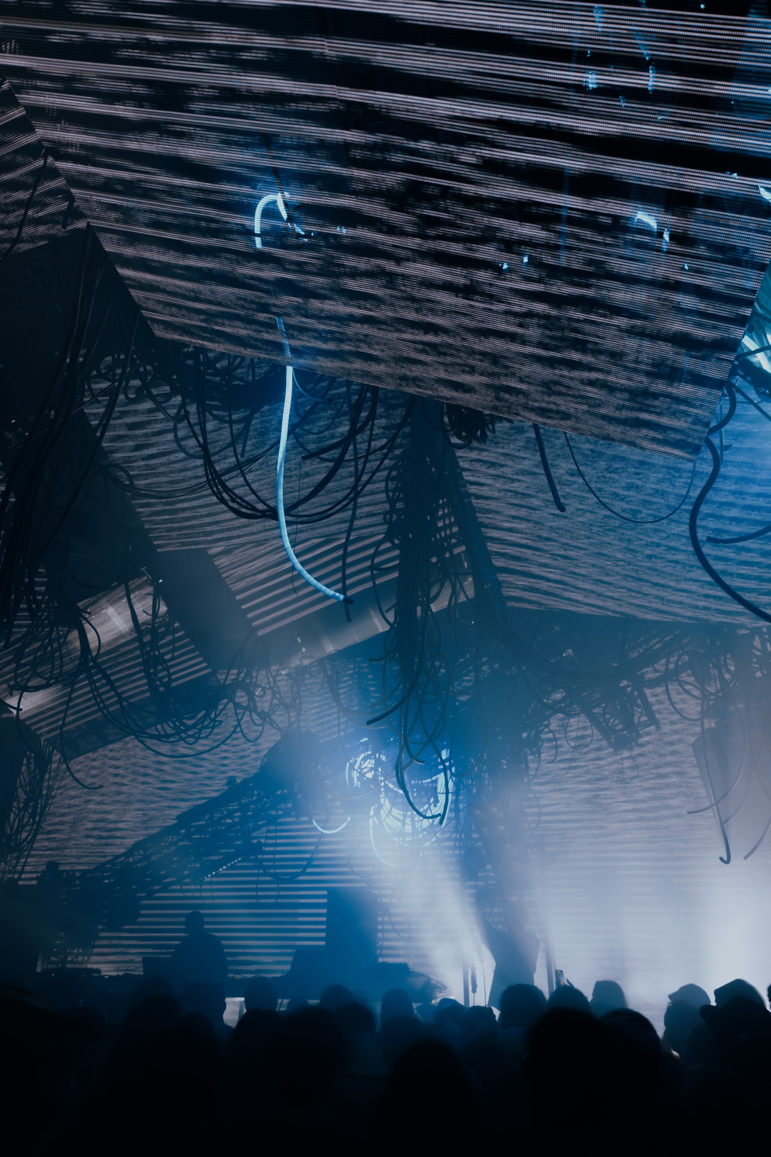 Outline 2024. @tomrus: Рустам Шагиморданов — фотограф