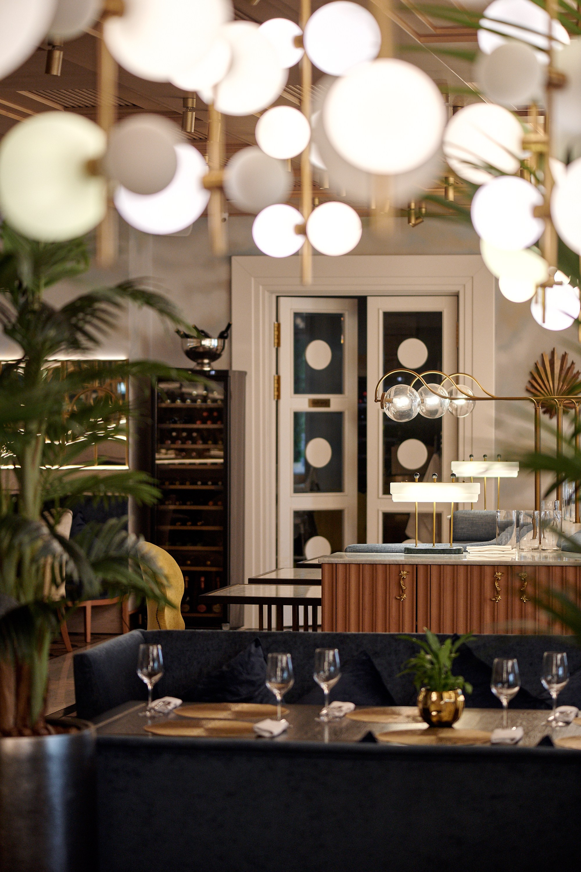 Интерьерная съёмка, фуд съёмка и контент. Фотограф в Москве Ярослав Темнов