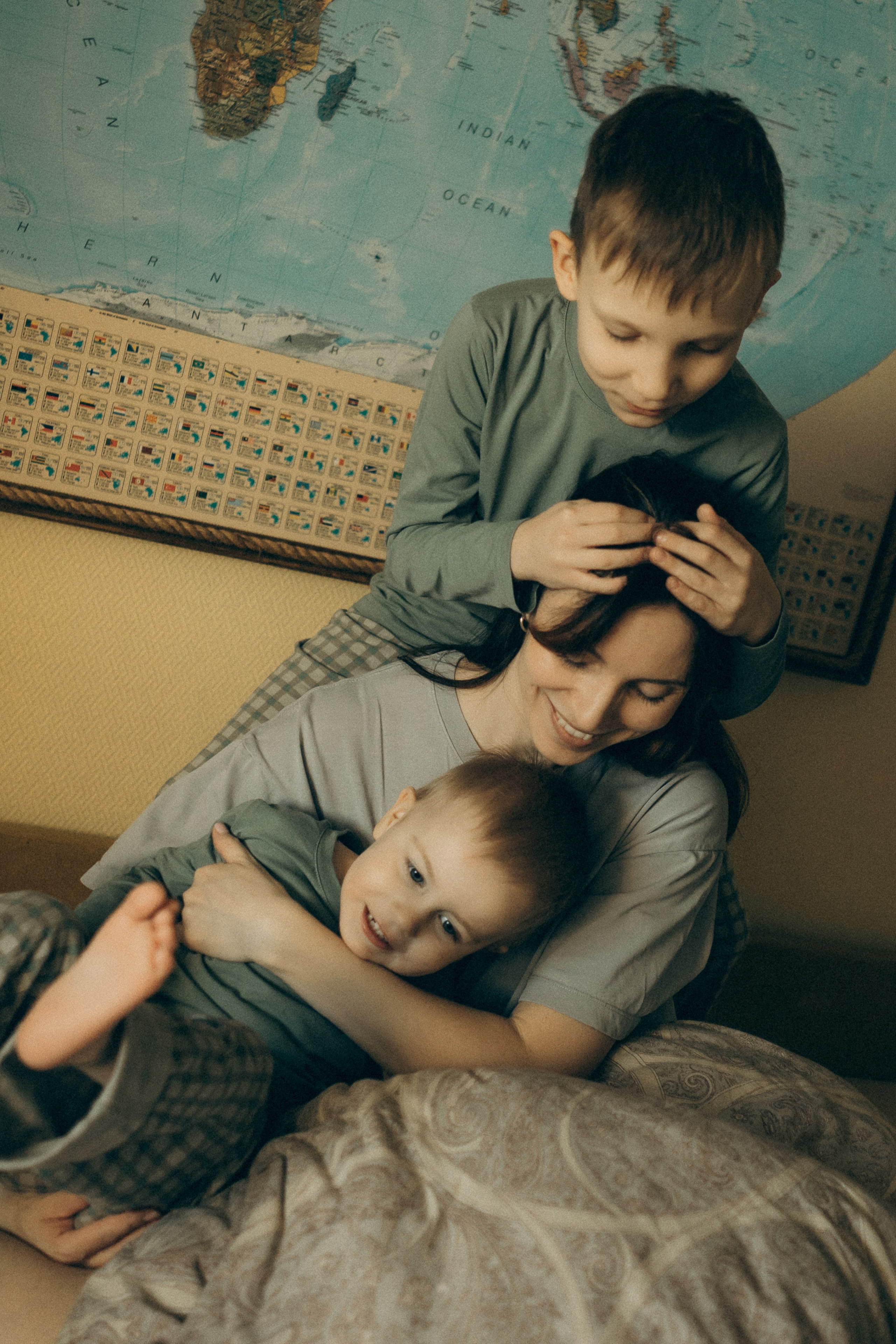 Вика, Илья и Лёня. Семейный фотограф и детский фотограф в Волгограде Алеся Бутакова — дет