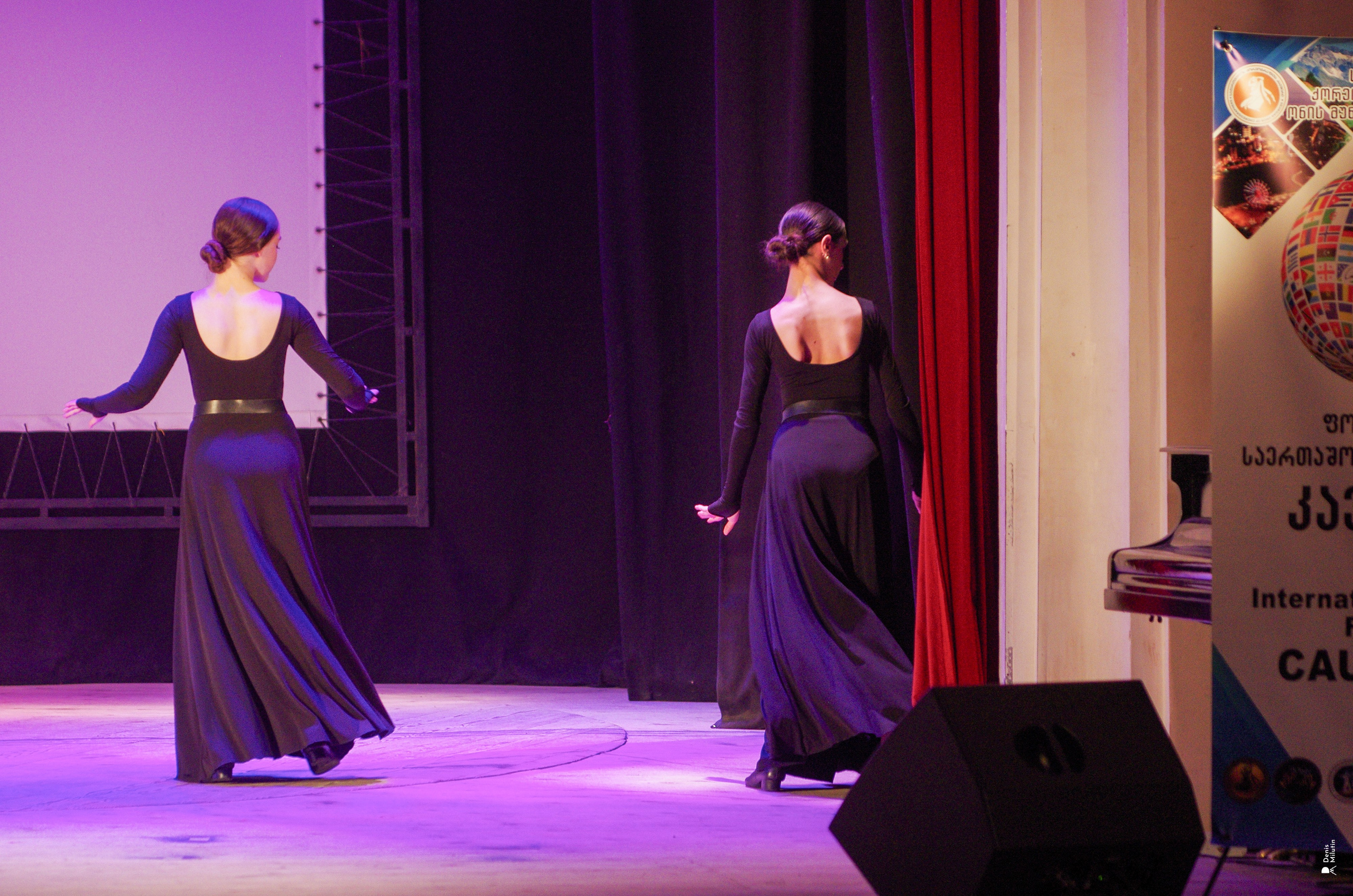 Танцы в прекрасном Они. Портретный фотограф Денис Милютин