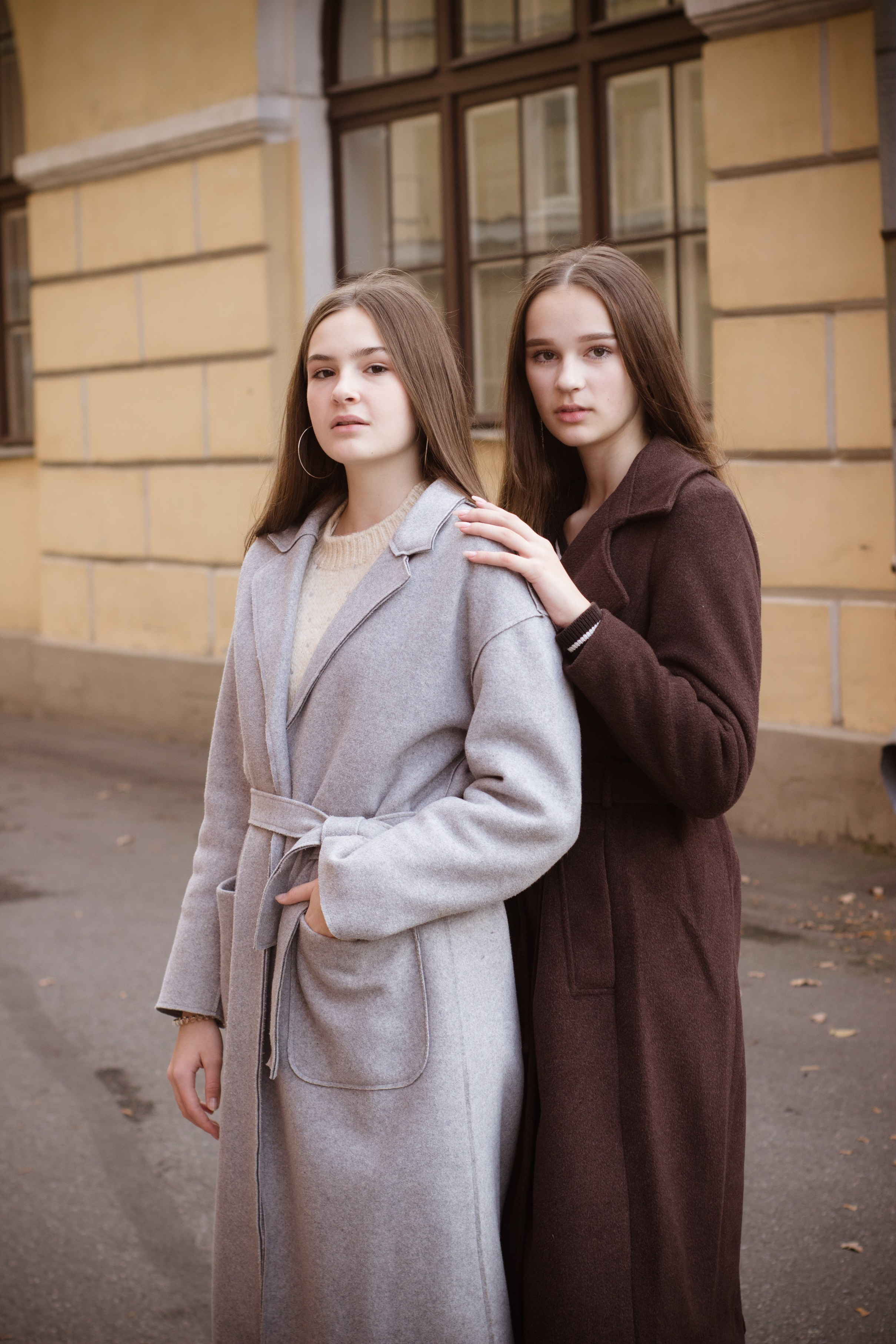 Лиза и Полина