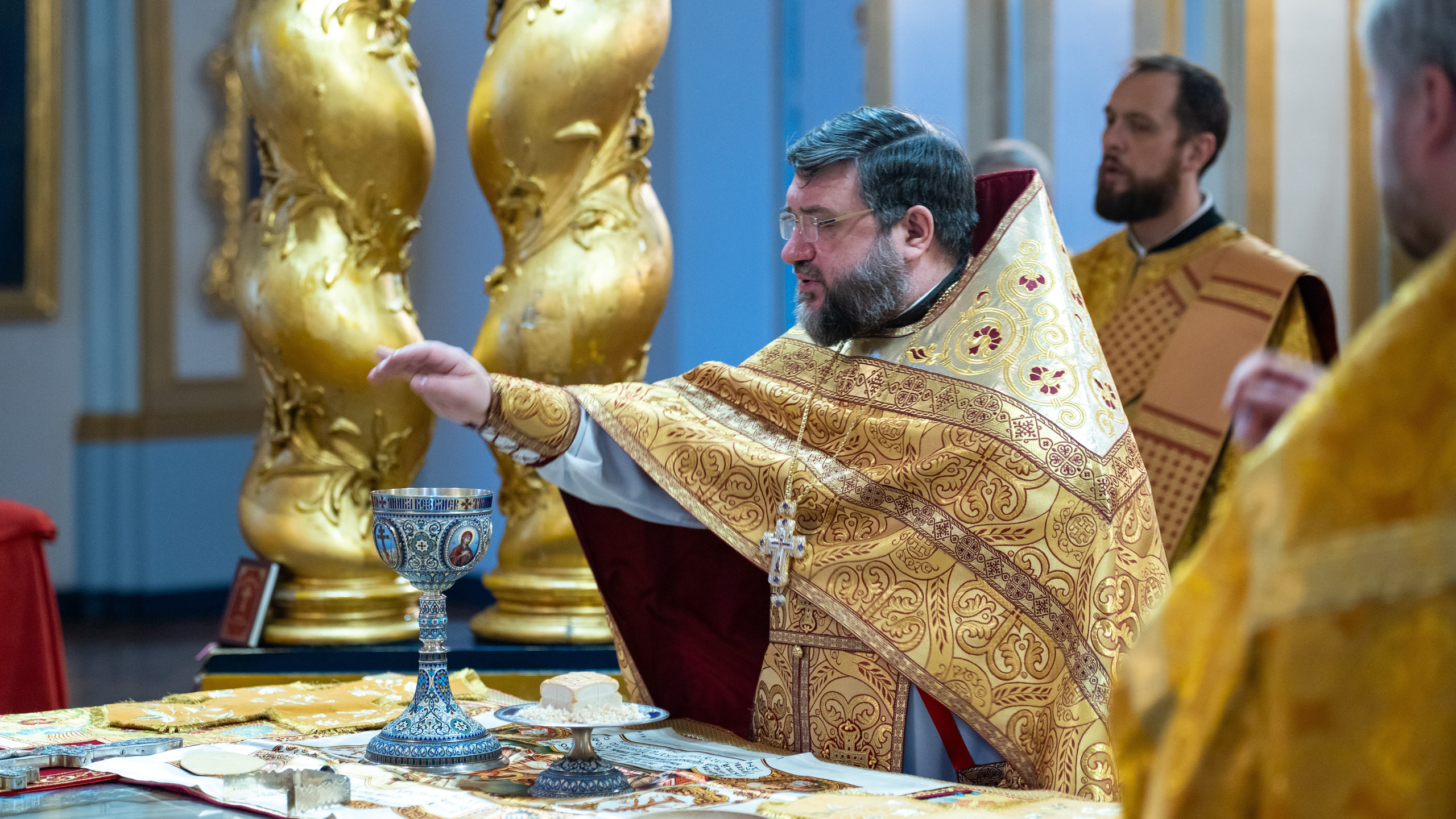 Неделя 24-я по Пятидесятнице. Апп. от 70-ти Ераста, Олимпа, Родиона, Сосипатра, Куарта (Кварта) и Тертия. Мч. Ореста врача. НИКОЛО-БОГОЯВЛЕНСКИЙ МОРСКОЙ СОБОР