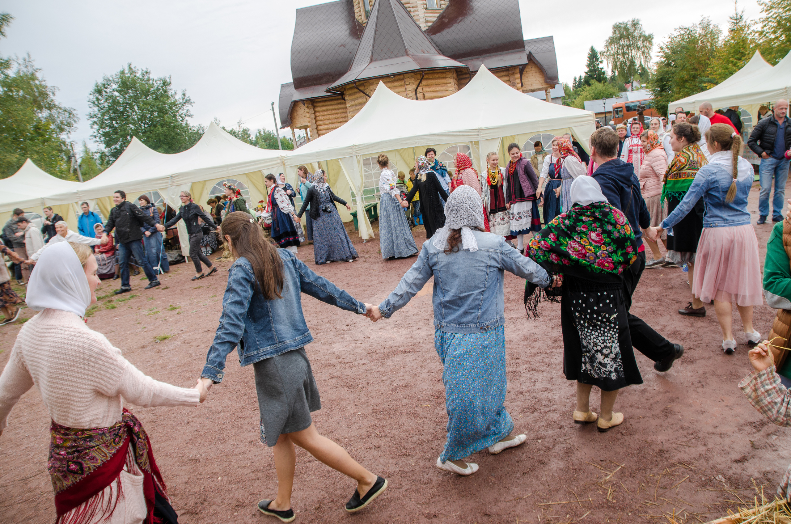 Осенний фестиваль в Аляухово. Фотограф в Москве Елена Брюханова